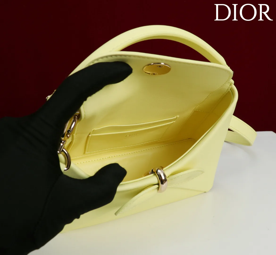Women's Classic Handbags CHRISTIAN DIOR 18392959