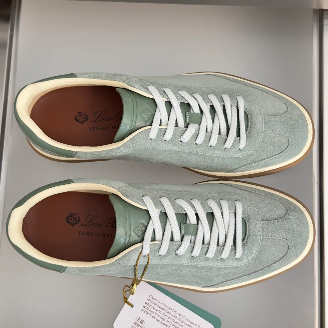 Women's Sneakers LORO PIANA 17879680