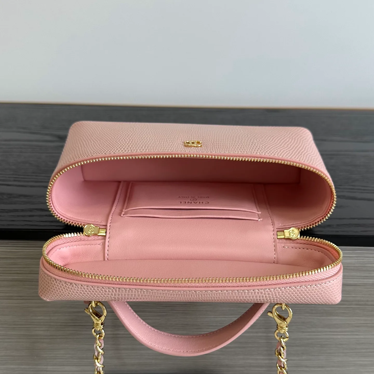 Women's Classic Handbags CHANEL 18338065
