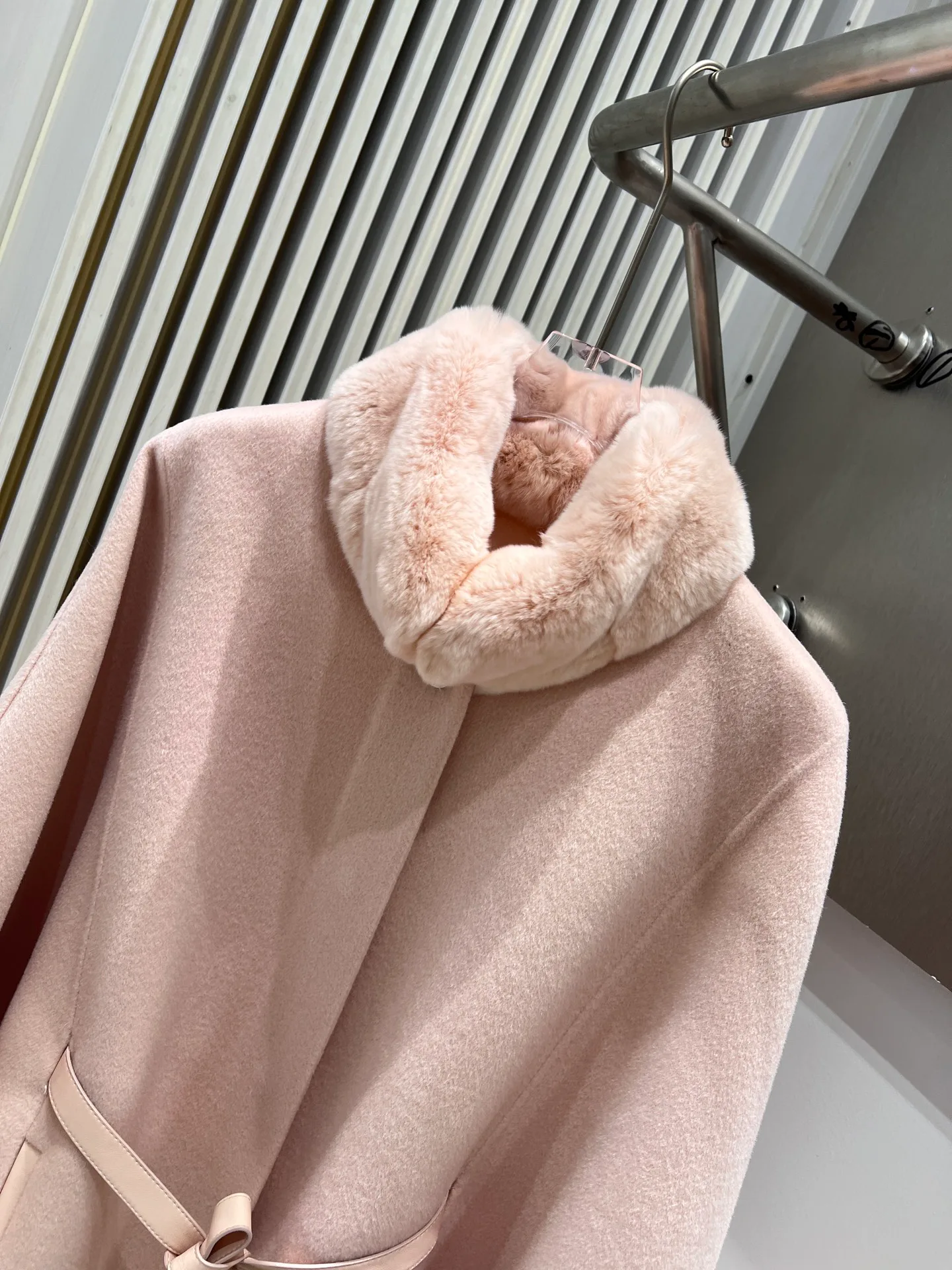 Women's Coats LORO PIANA 18513162