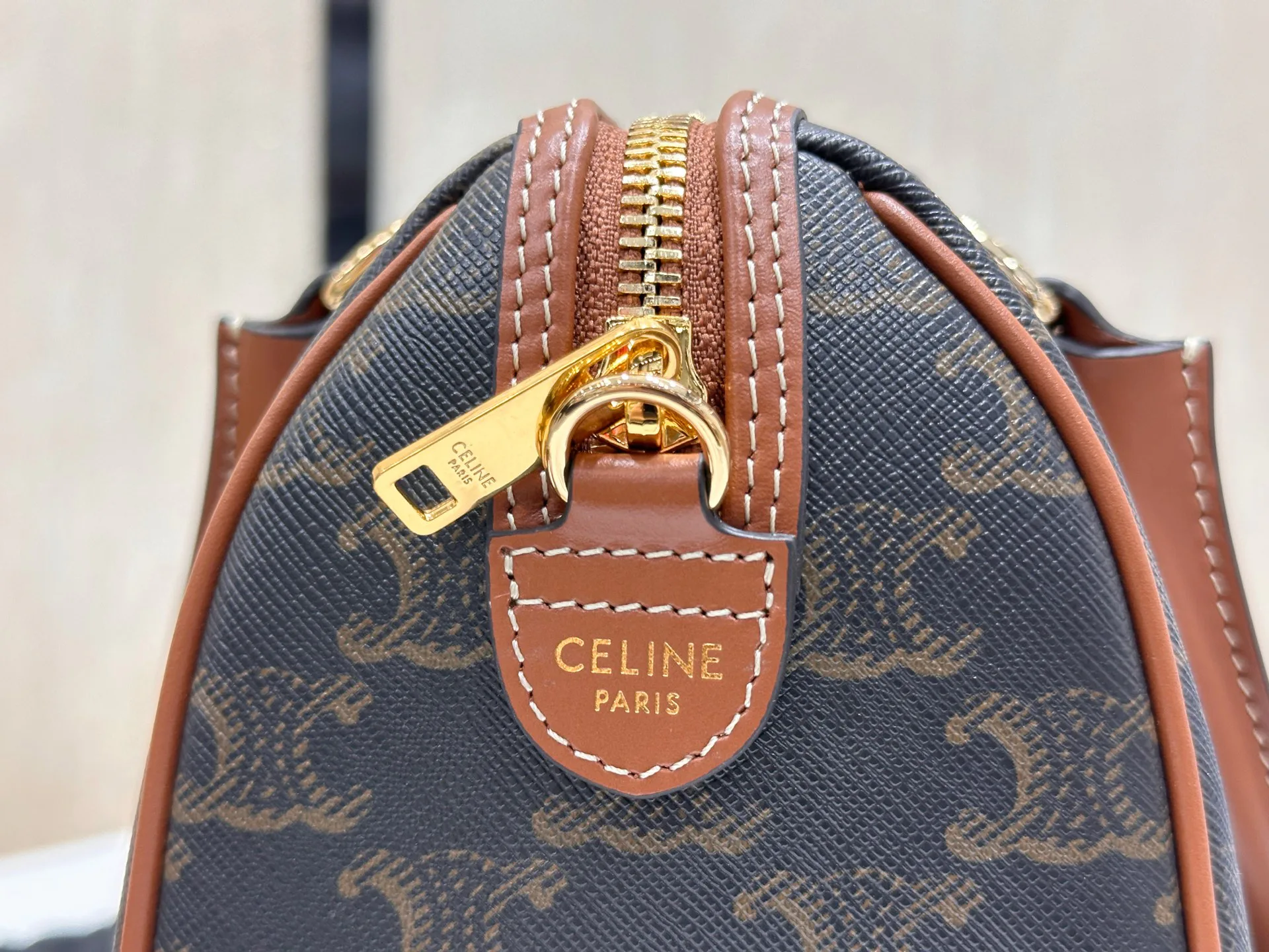 Women's Classic Handbags CELINE 17802983