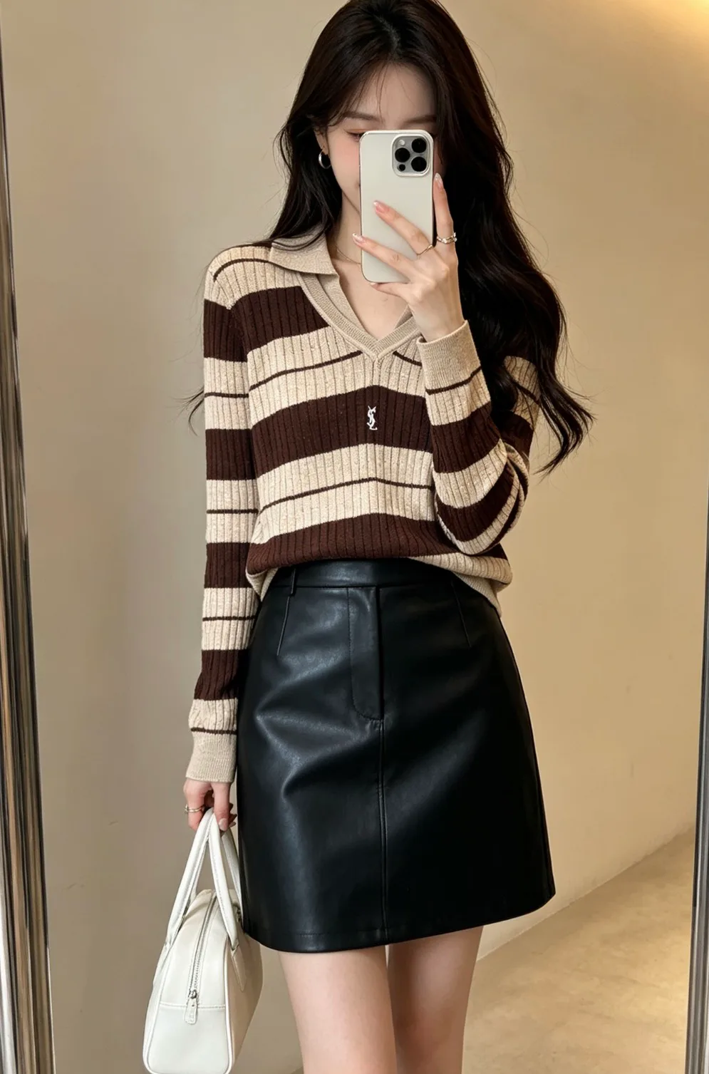Women's Jumpers And Sweaters SAINT LAURENT 18032636
