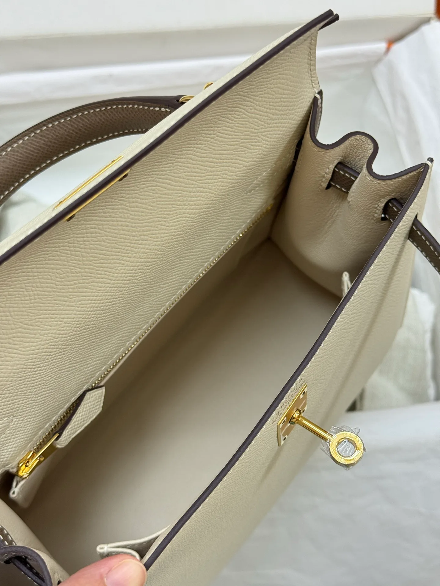 Women's Classic Handbags HERMES 18454957