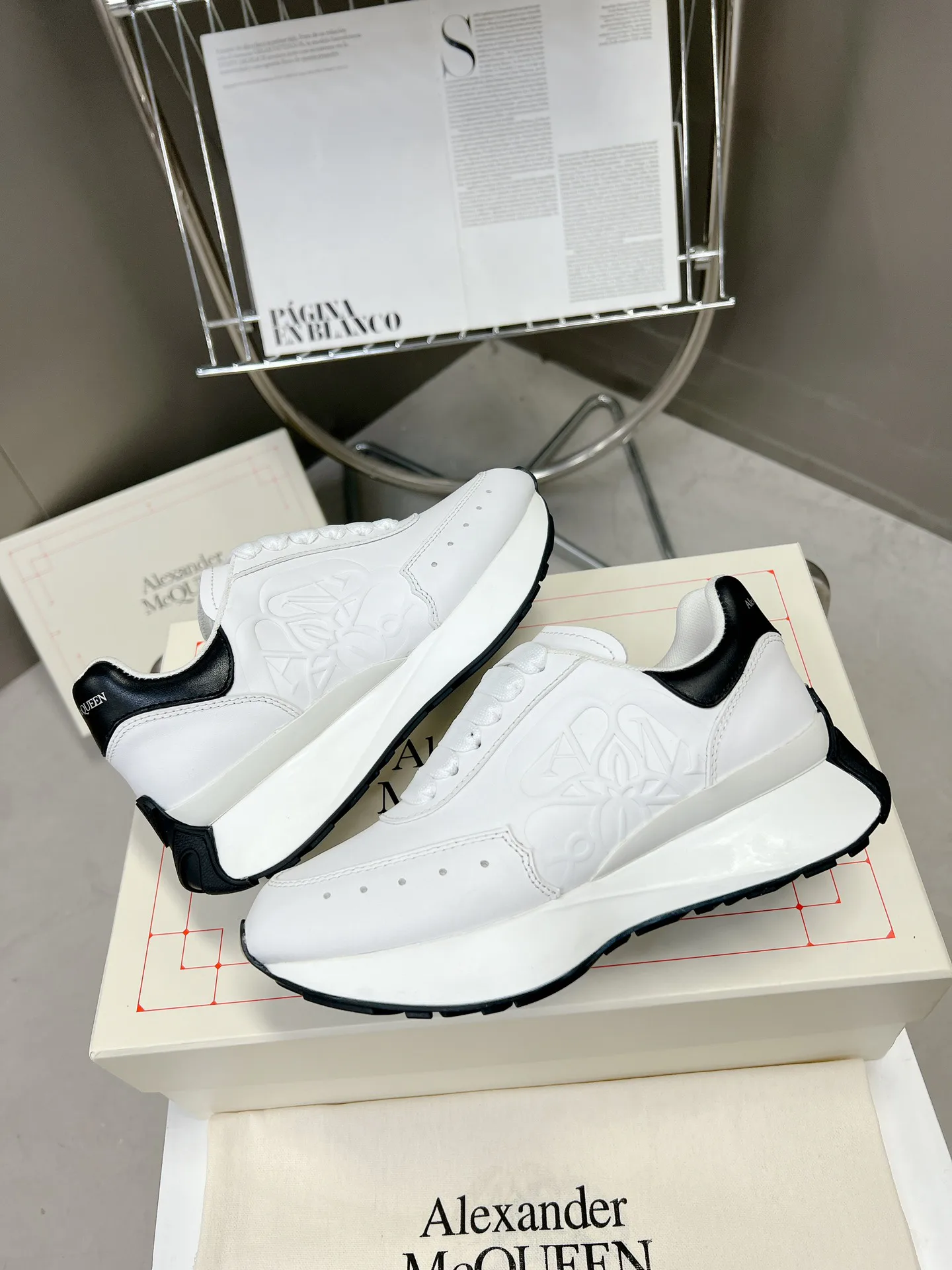 Men's Sneakers ALEXANDER MCQUEEN 18011217
