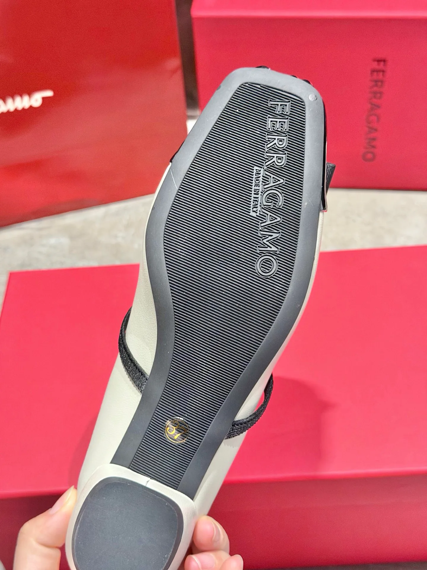 Women's Heels SALVATORE FERRAGAMO 17642553
