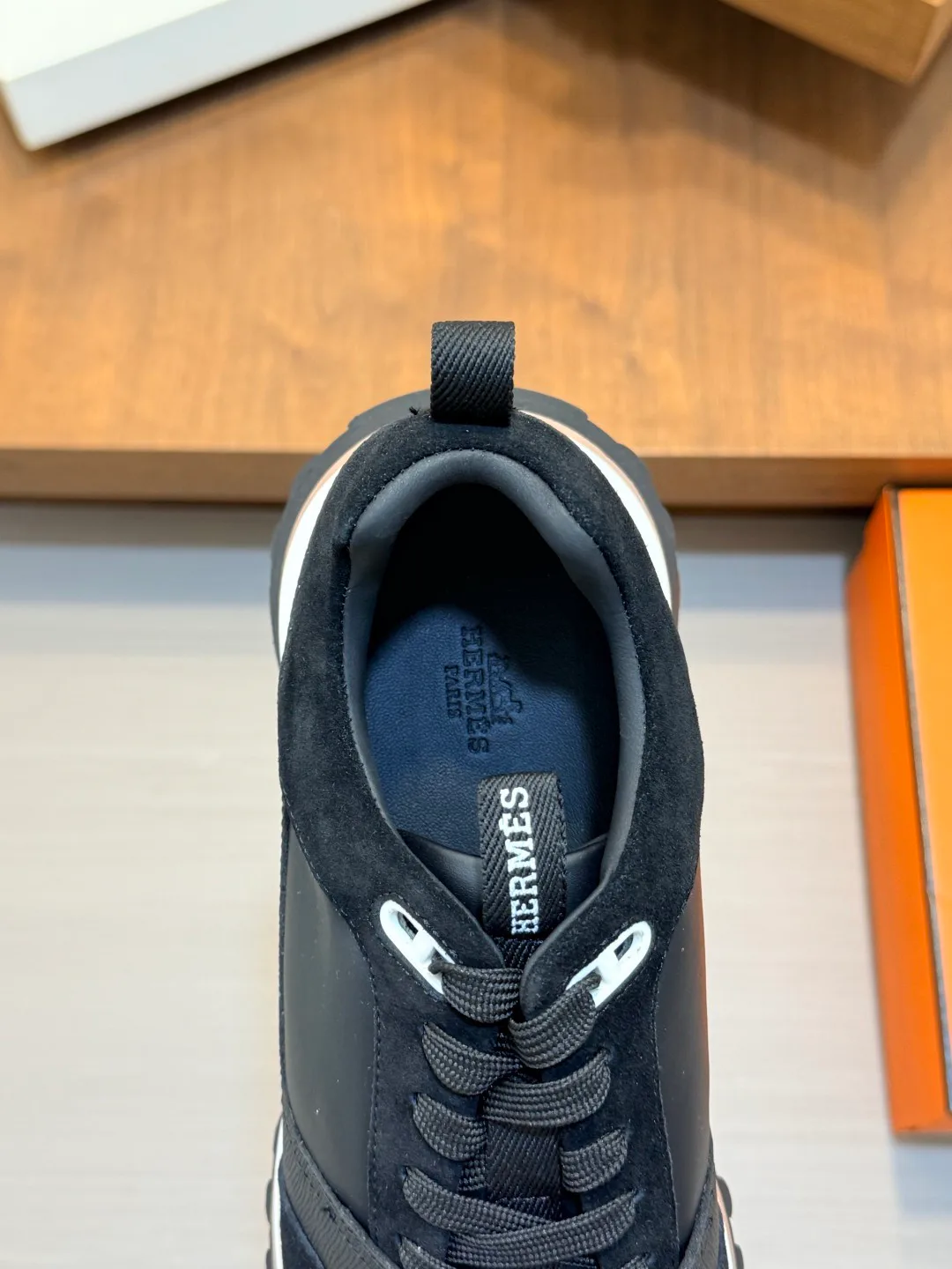 Men's Sneakers HERMES 18055241