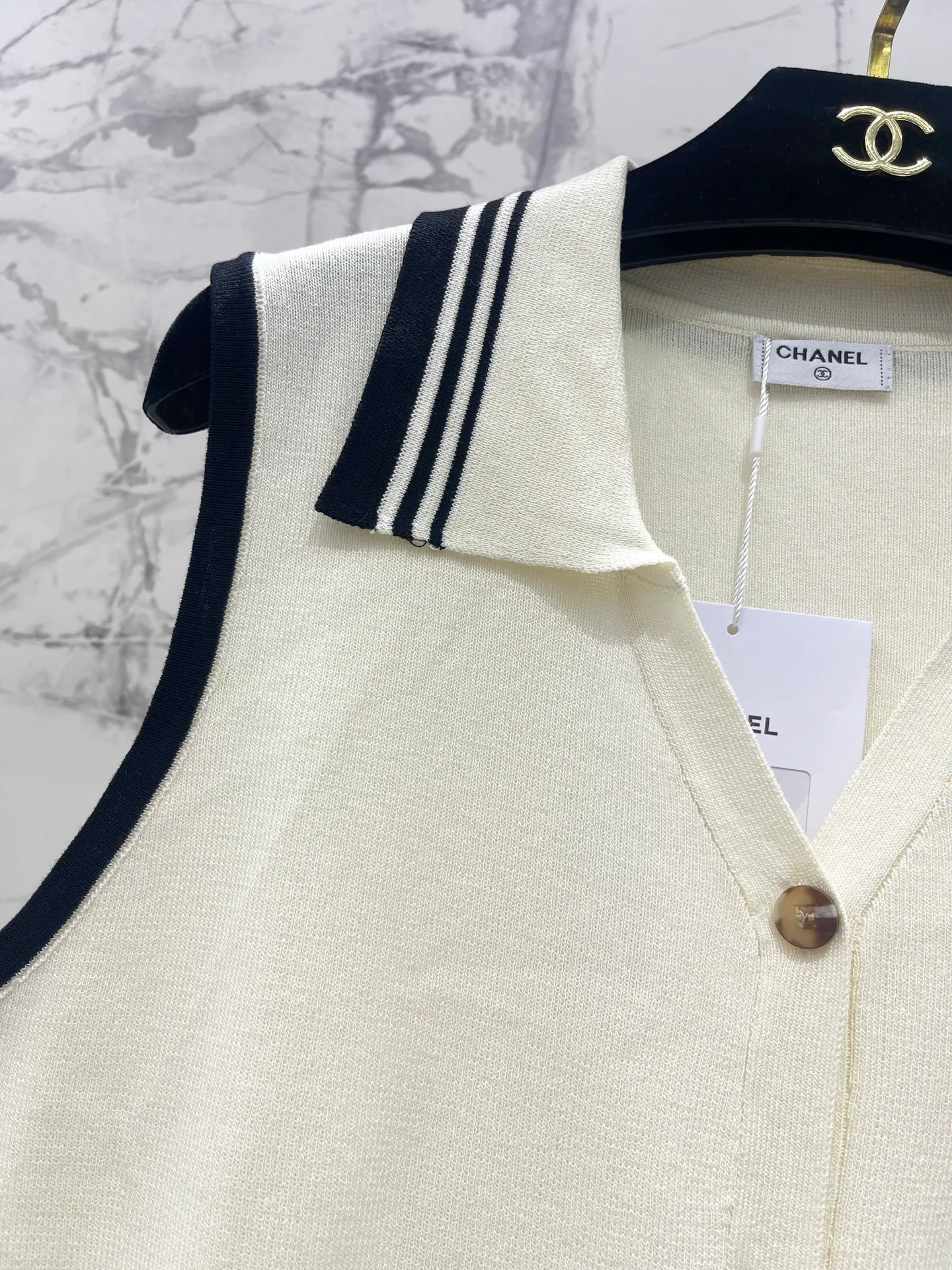 Women's Vests CHANEL 16969976