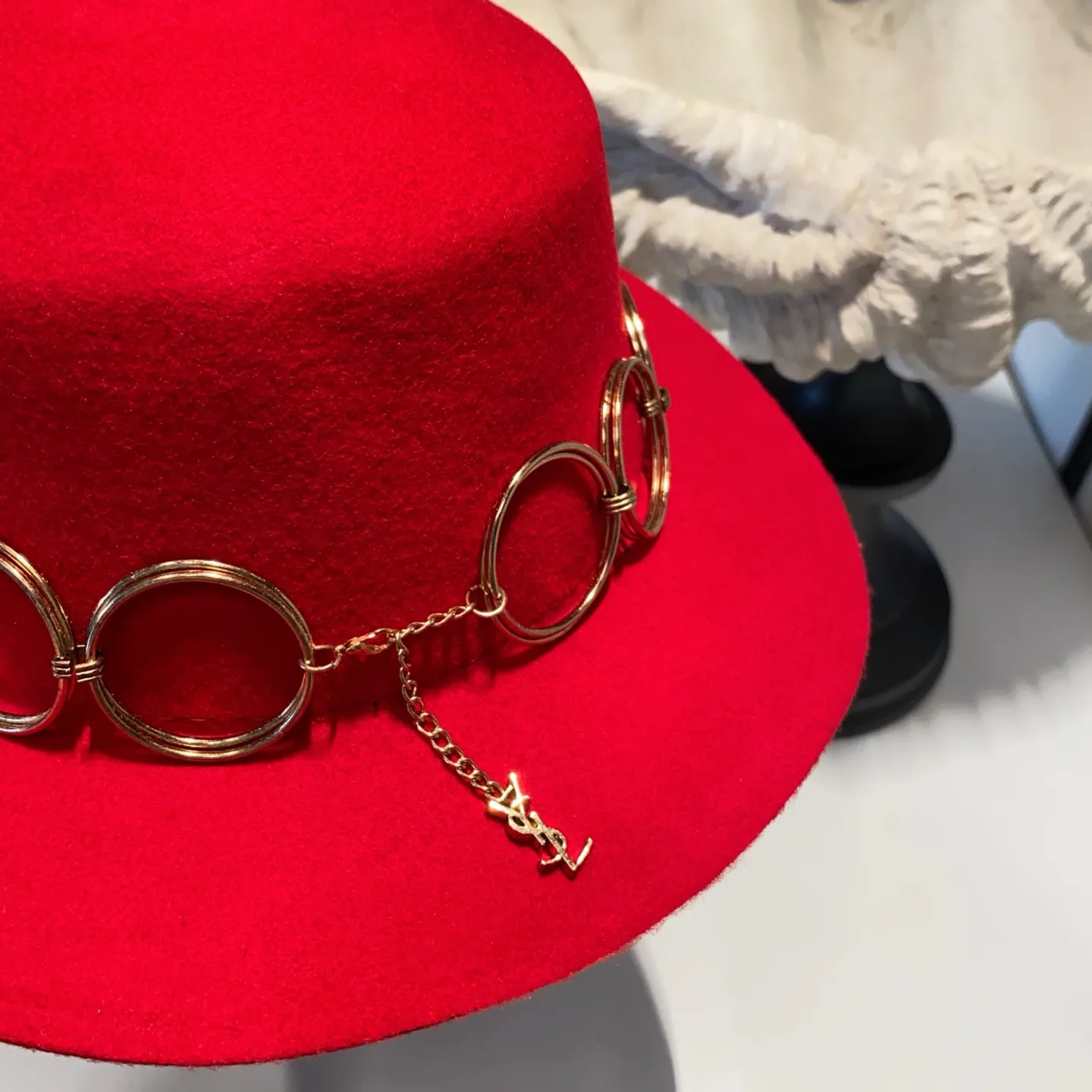 Hats SAINT LAURENT 18013577