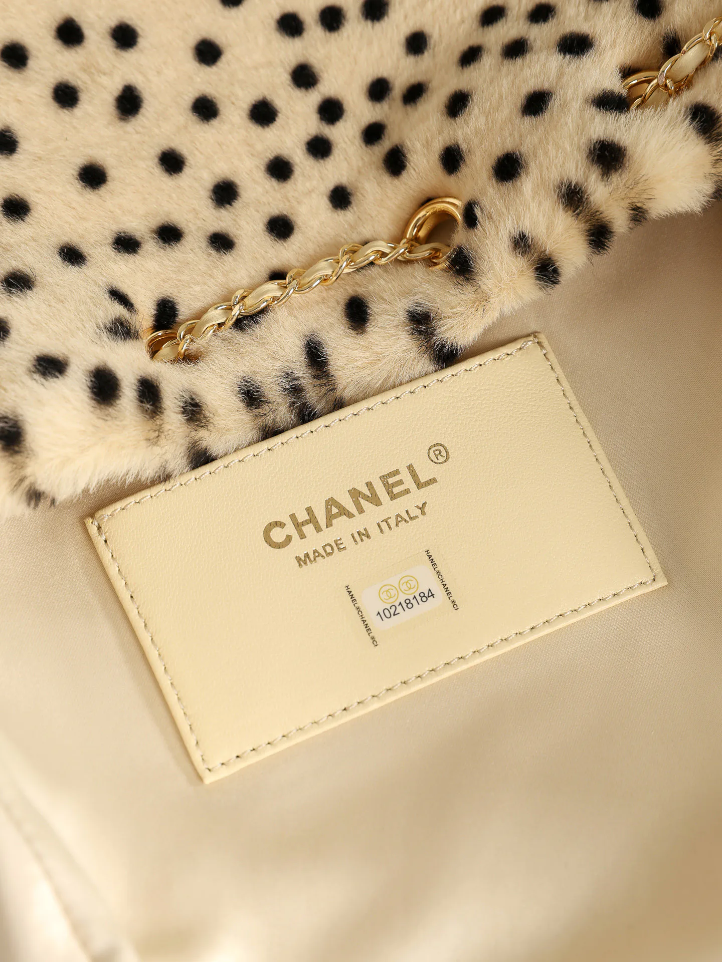Women's Classic Handbags CHANEL 18000328