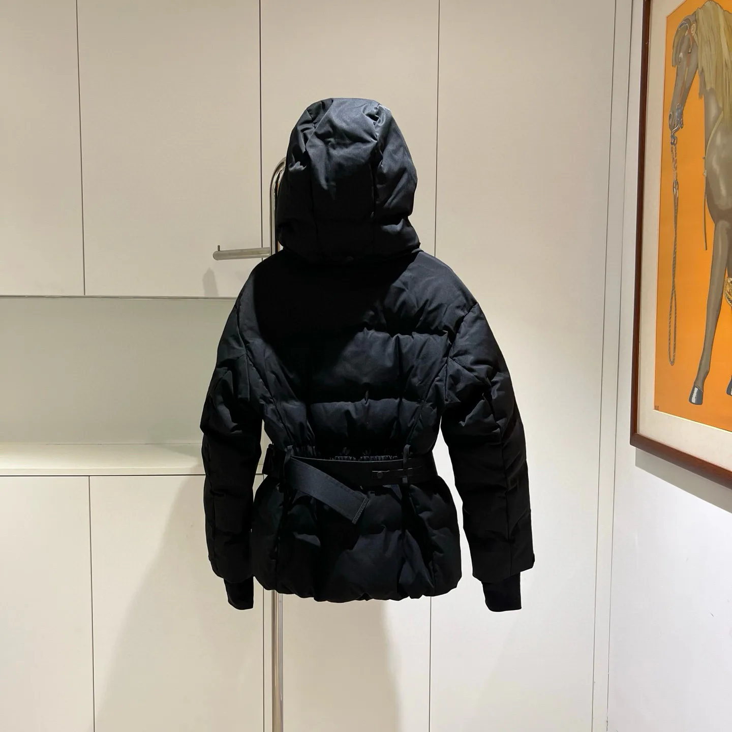 Women's Jackets And Down Jackets MONCLER 18336961