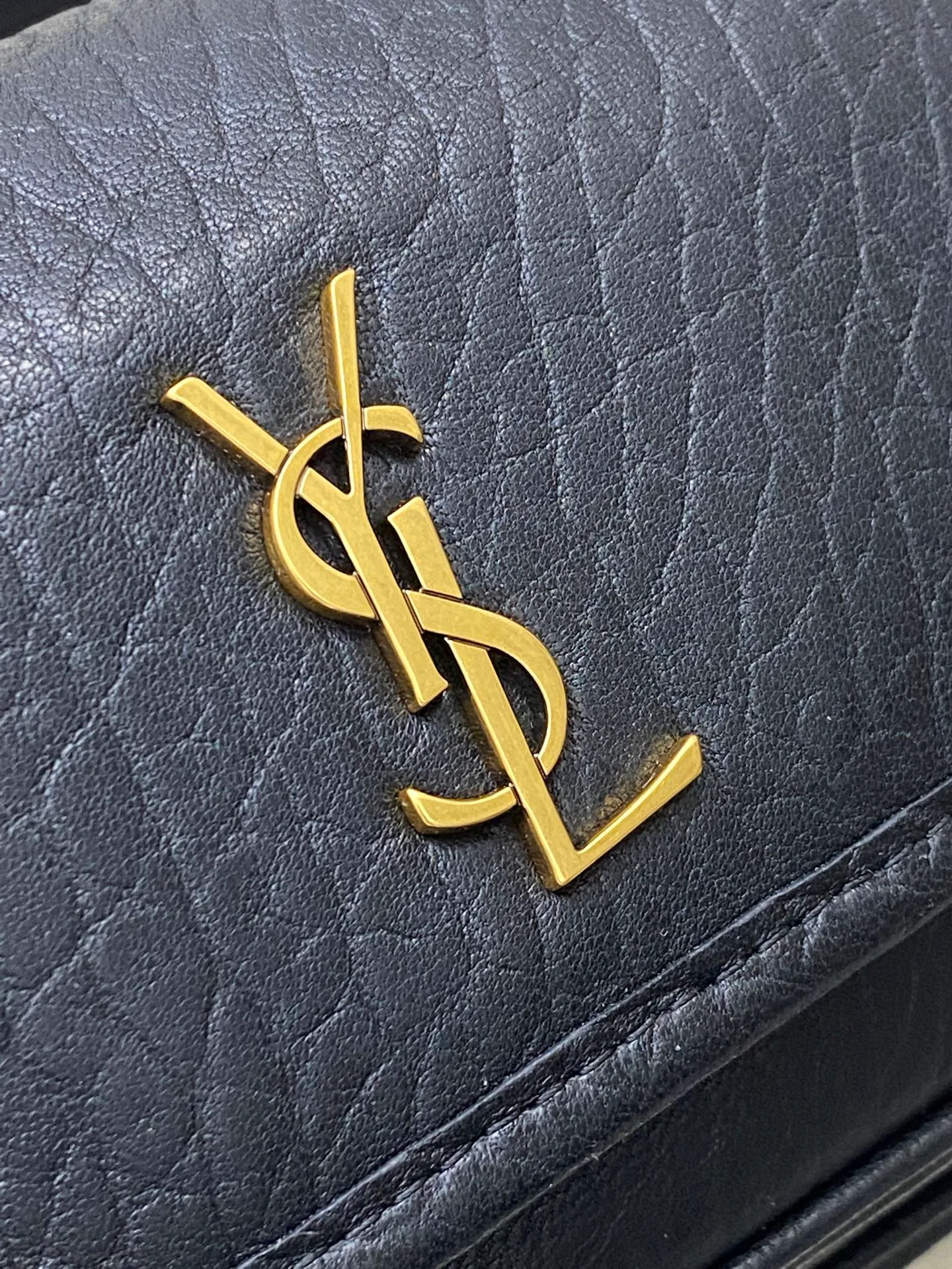 Women's Classic Handbags SAINT LAURENT 17823706