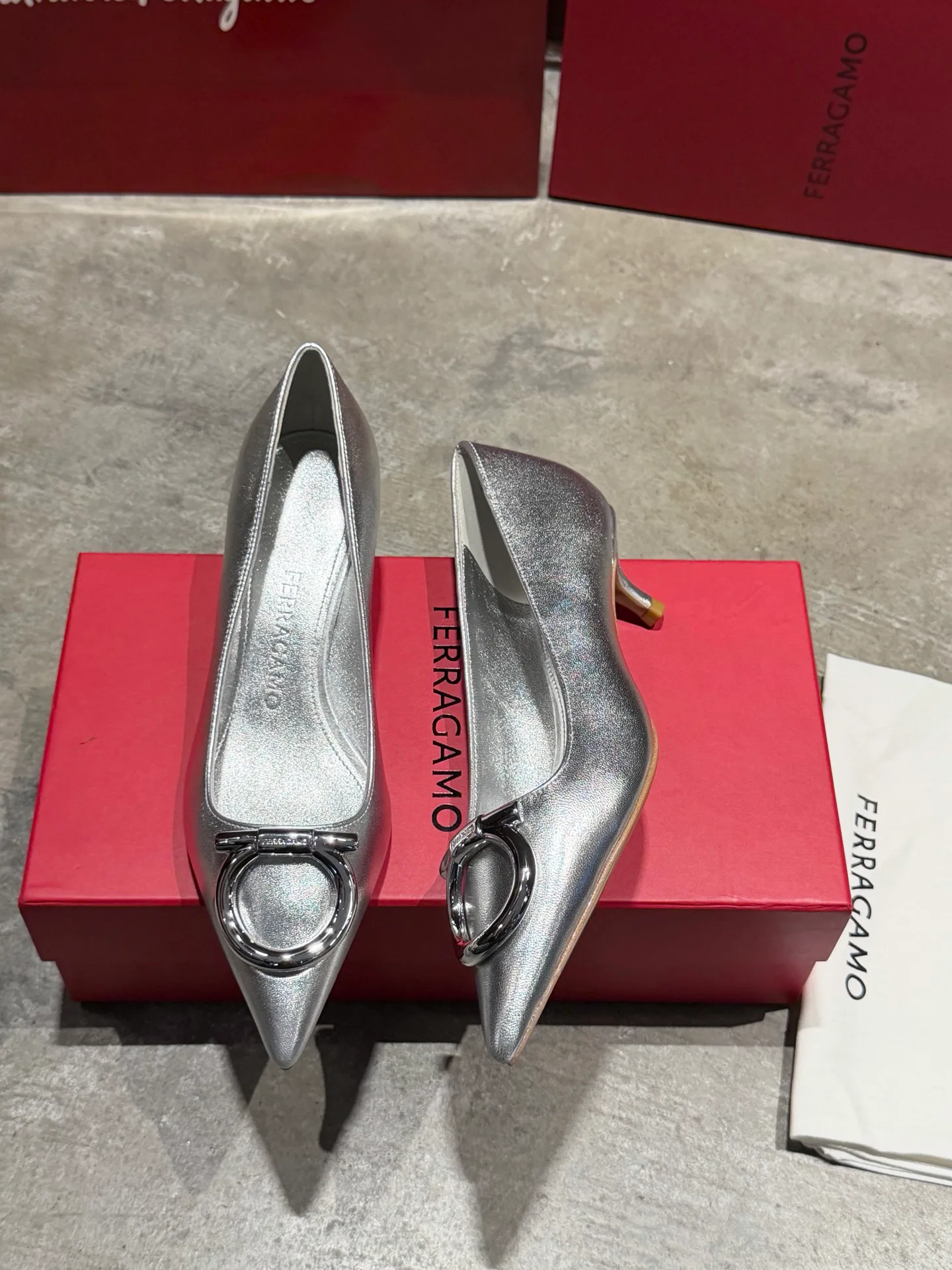 Women's Heels SALVATORE FERRAGAMO 17897961