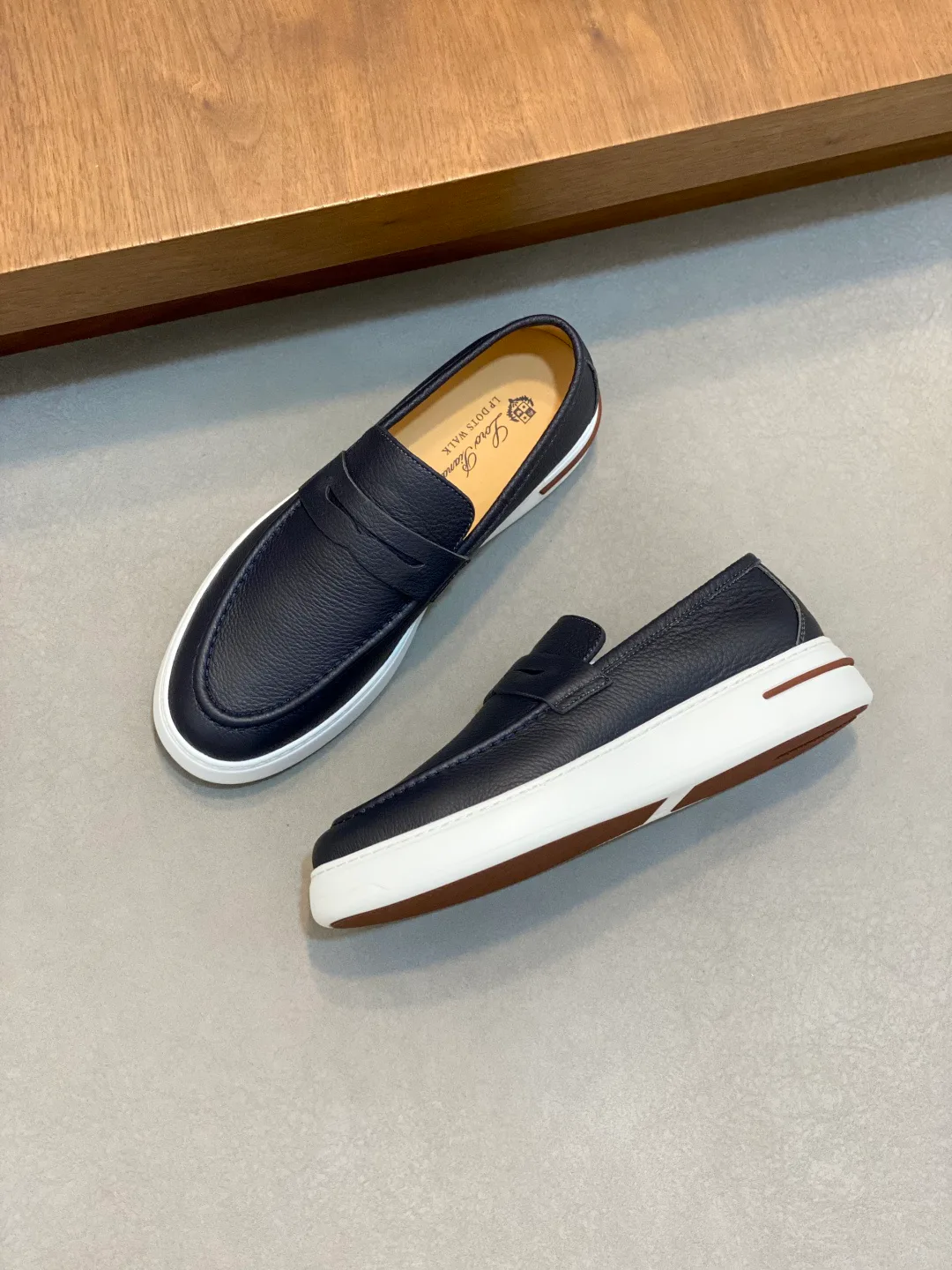 Men's Loafers And Dress Shoes LORO PIANA 18079011