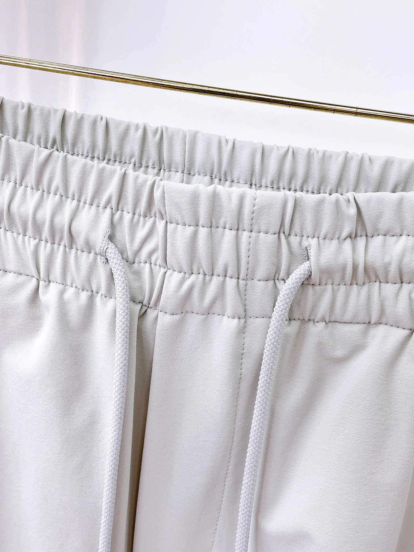 Men's Trousers BALENCIAGA 18399410