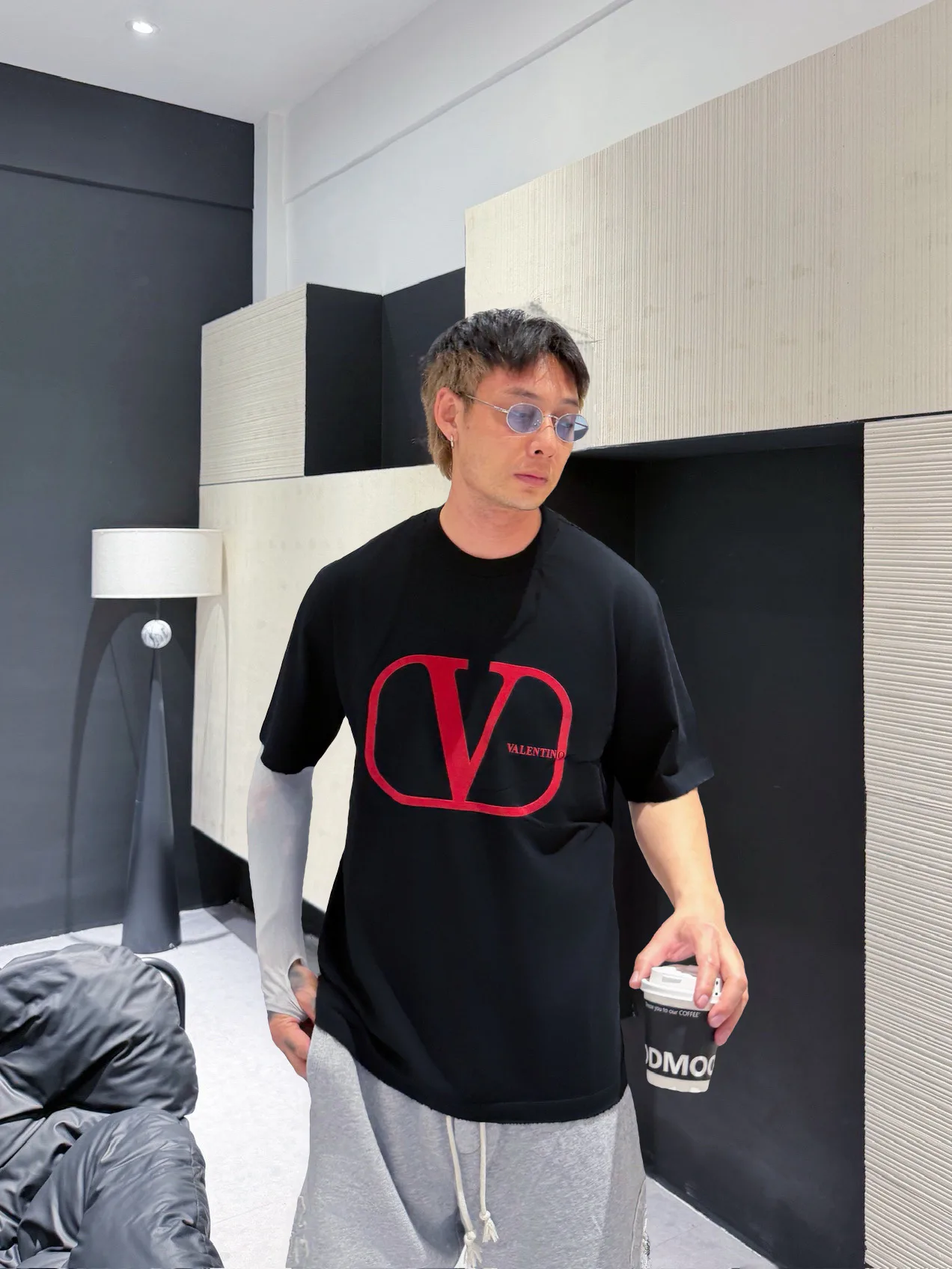 Men's T-Shirts VALENTINO 17037335