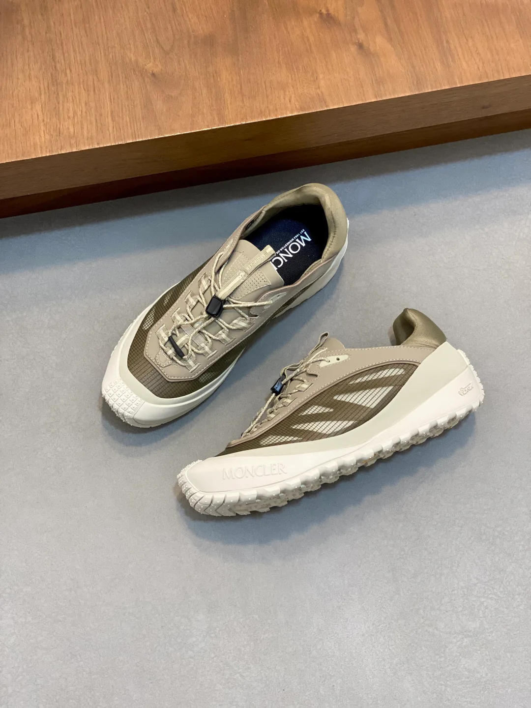 Men's Sneakers MONCLER 18118844