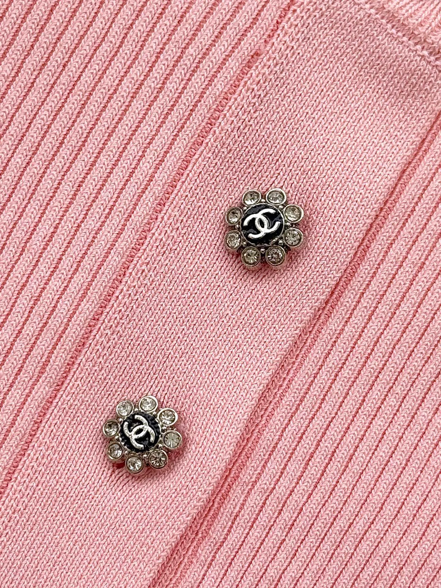 Women's Jumpers And Sweaters CHANEL 16888542