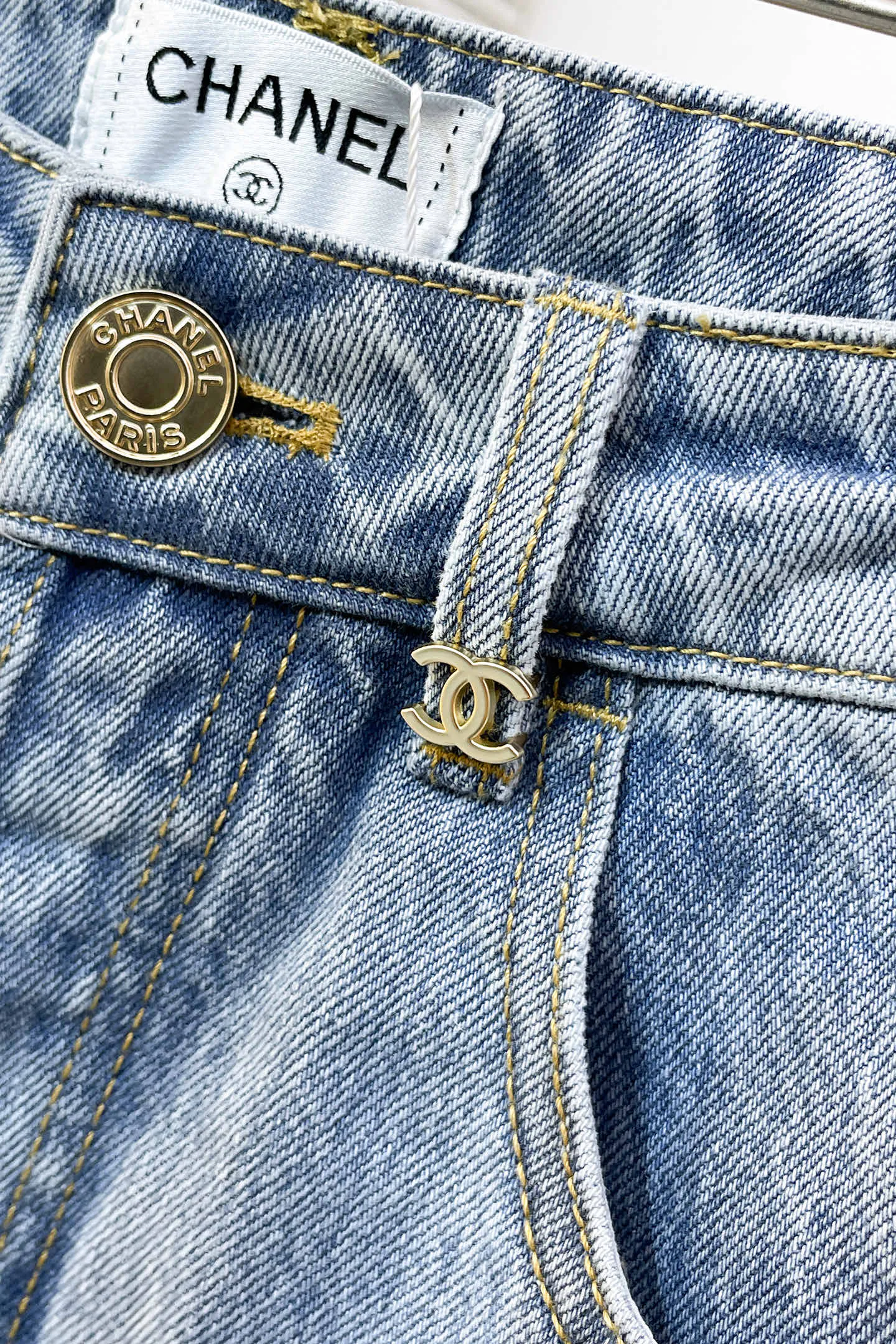 Men's Jeans CHANEL 17600520