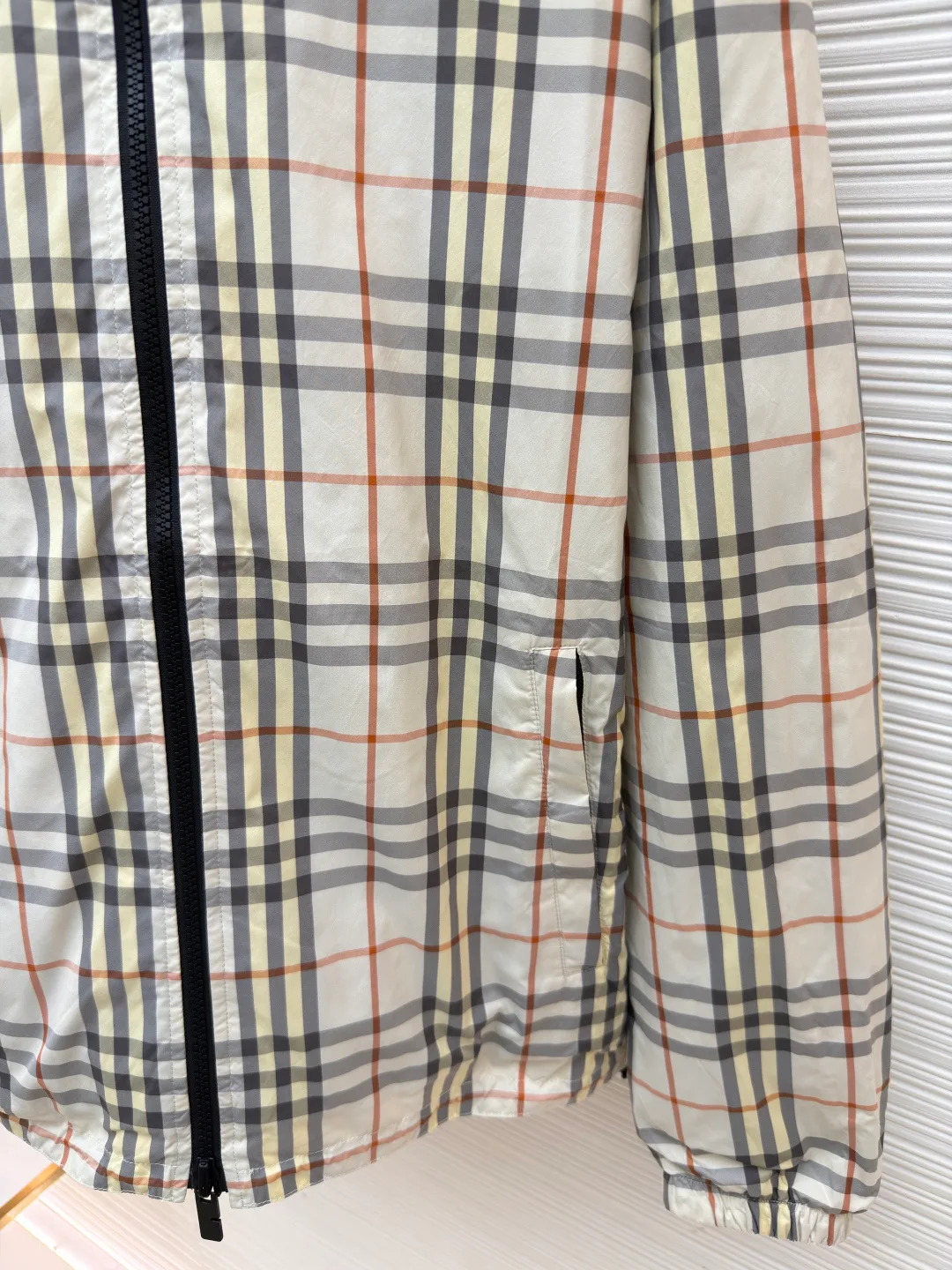 Men's Jackets And Down Jackets BURBERRY 18153626