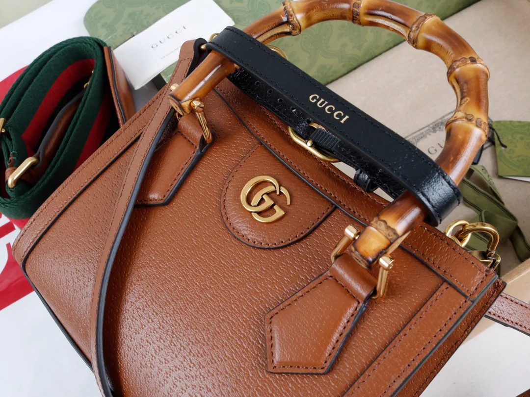 Women's Classic Handbags GUCCI 18065396