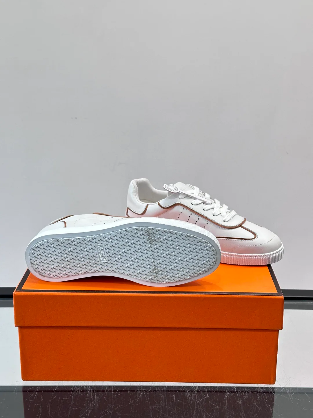 Women's Sneakers HERMES 18102930
