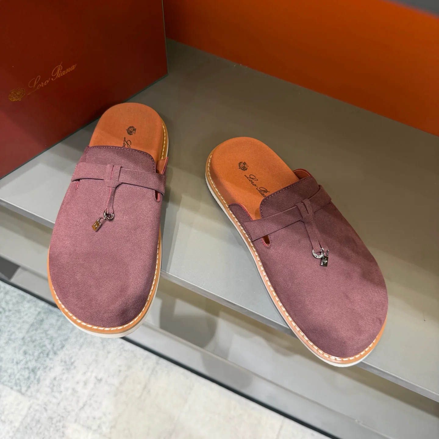 Women's Mules And Clogs LORO PIANA 18400759