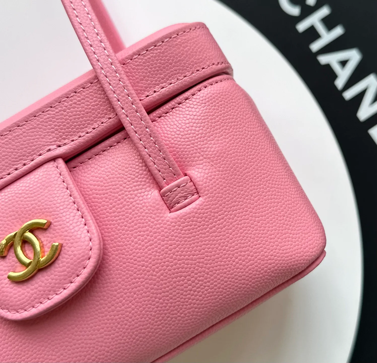 Women's Classic Handbags CHANEL 18058498