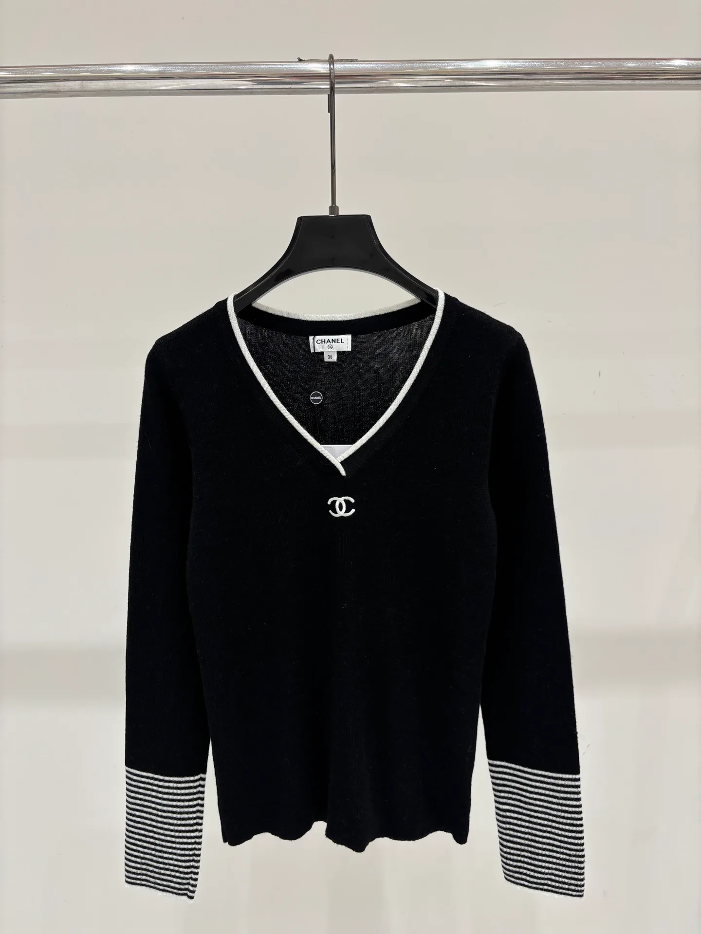 Women's Jumpers And Sweaters CHANEL 17781319