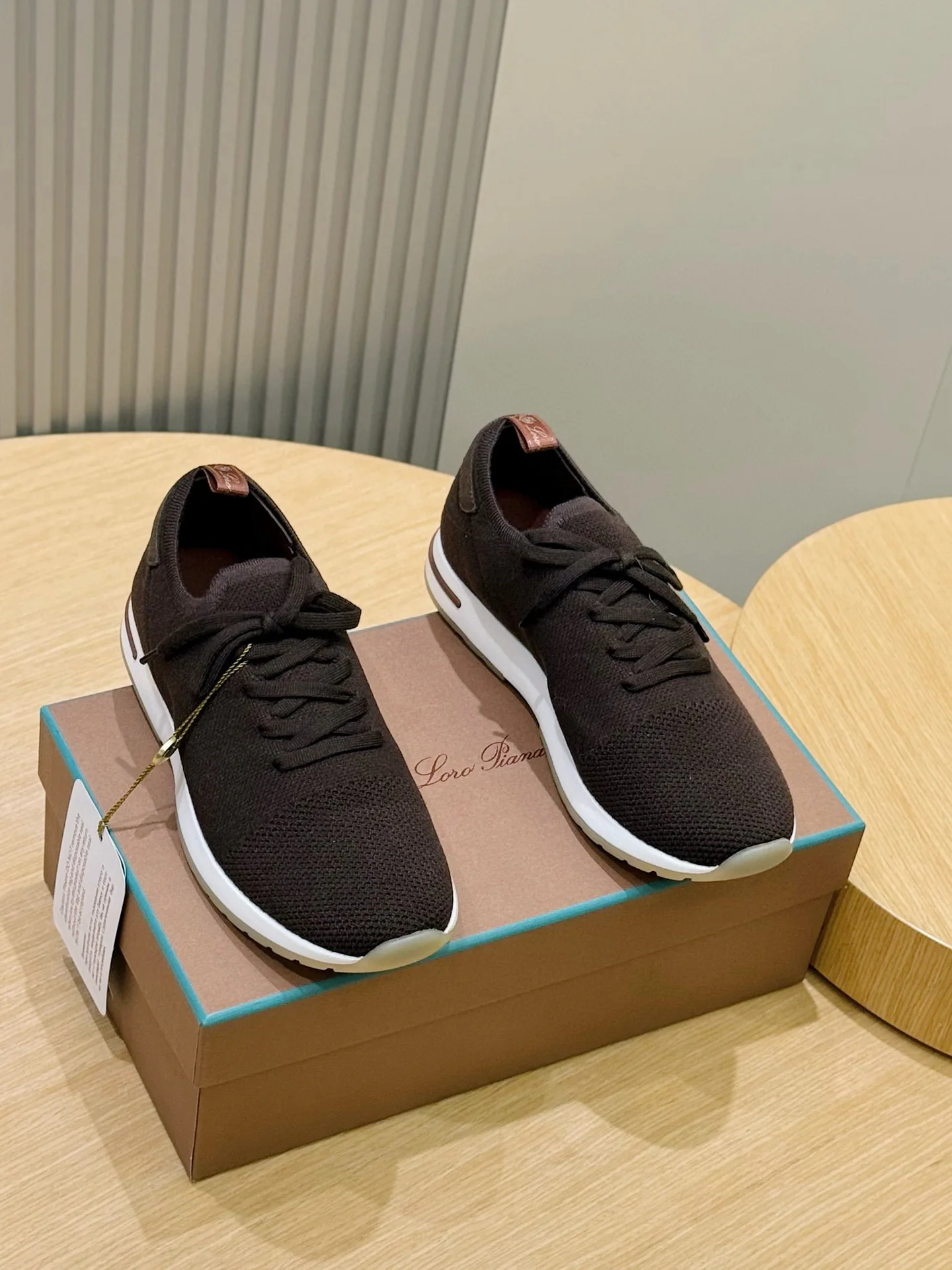Men's Sneakers LORO PIANA 17419932