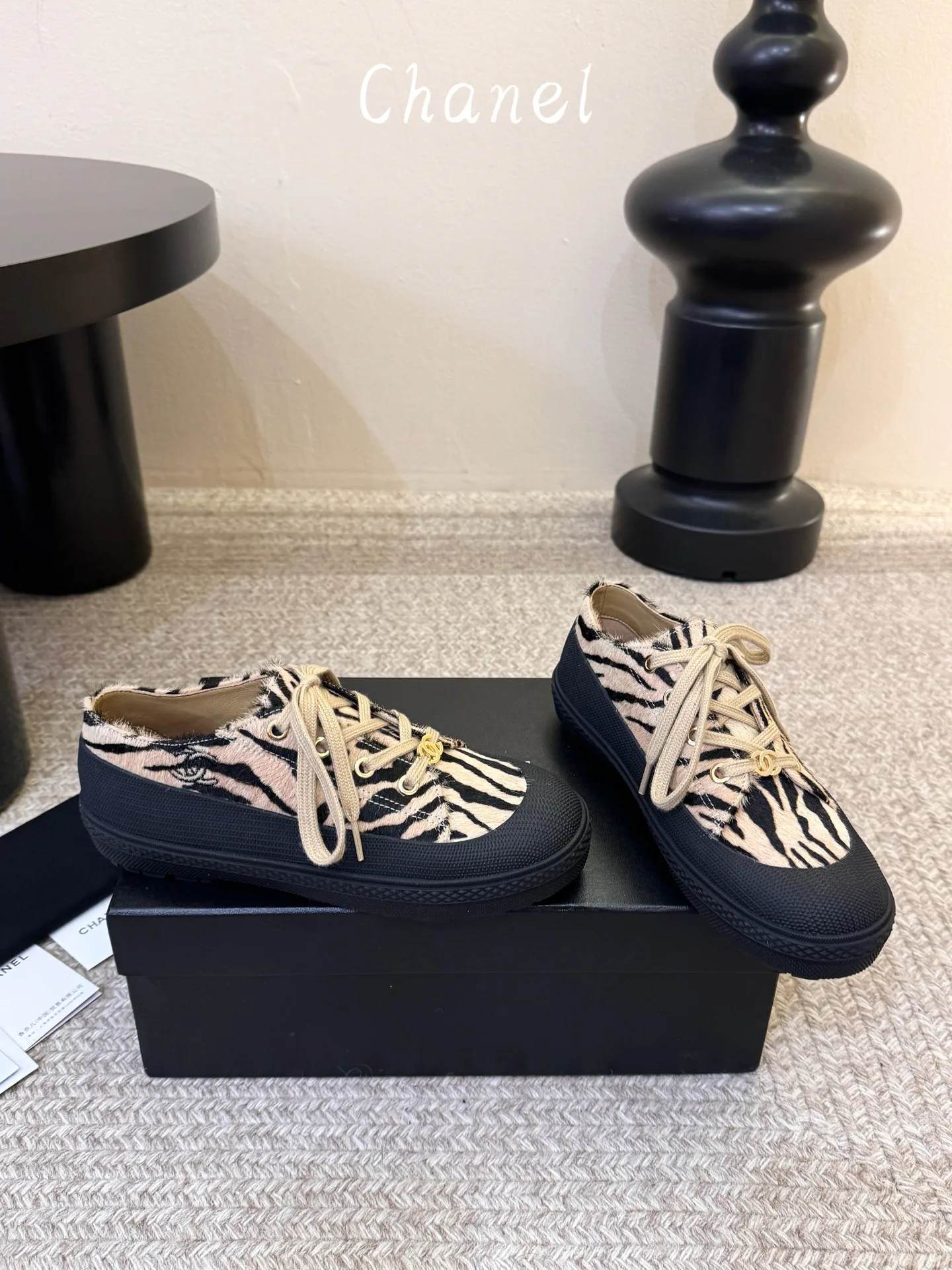 Women's Sneakers CHANEL 17903113