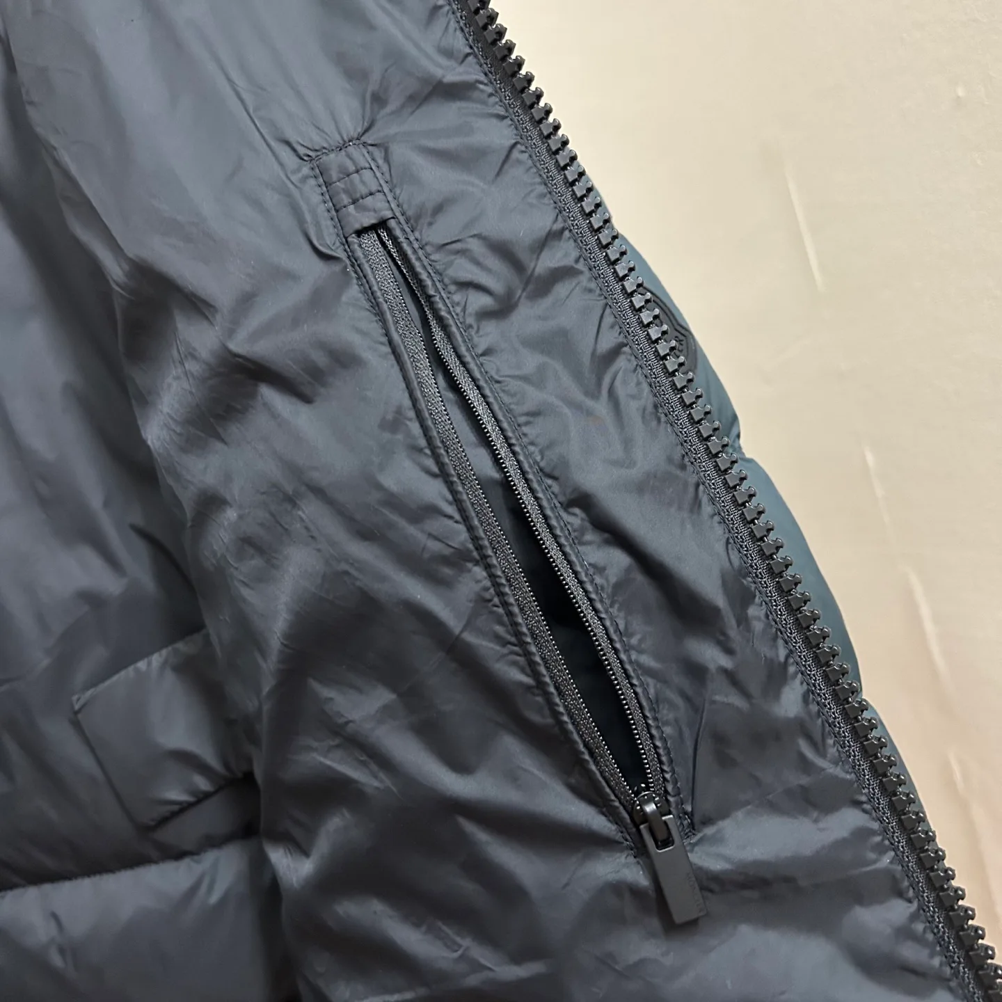 Men's Jackets And Down Jackets MONCLER 17864952