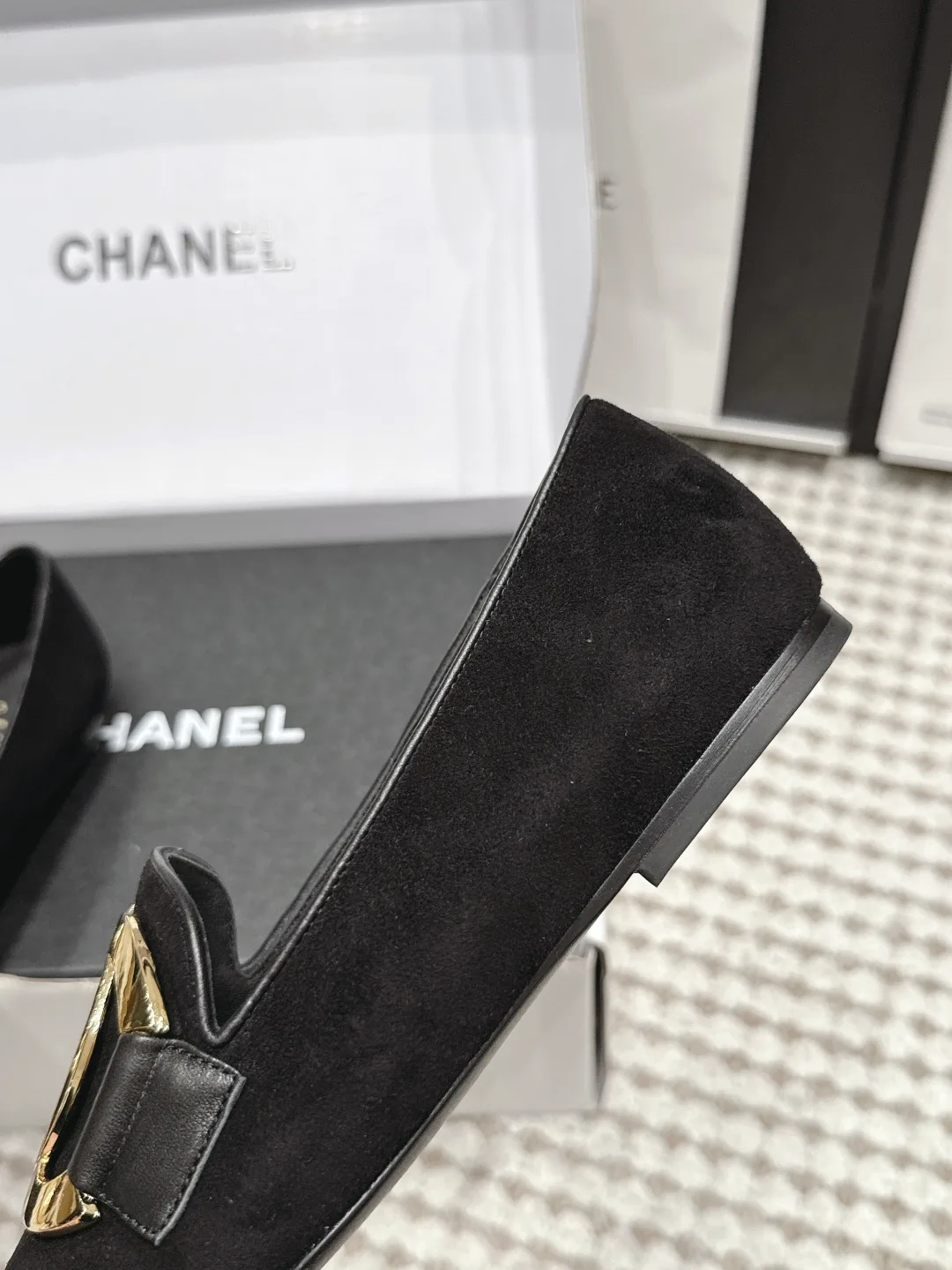 Women's Loafers And Moccasins CHANEL 17421360