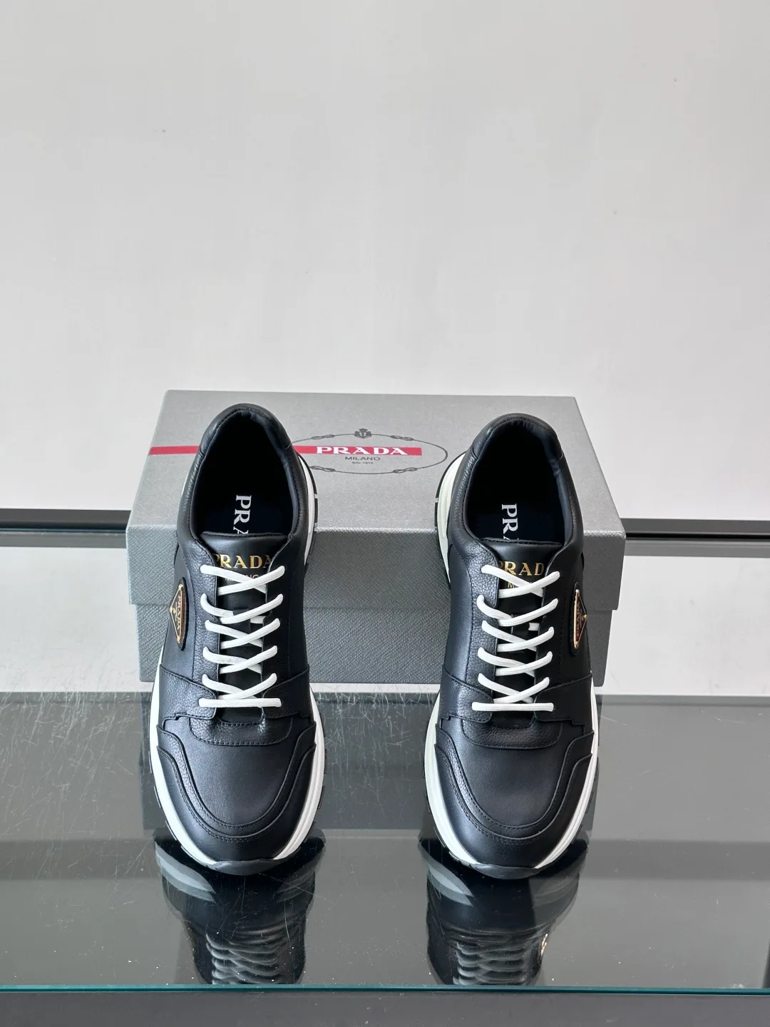 Men's Sneakers PRADA 18102659