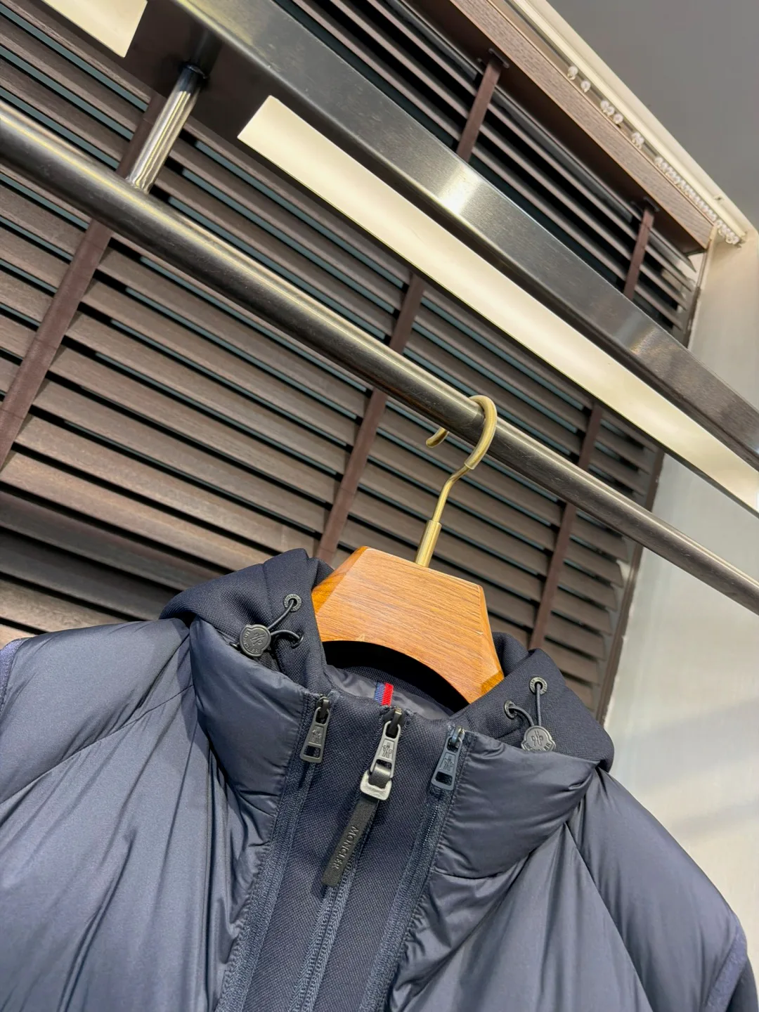 Men's Jackets And Down Jackets MONCLER 18361330