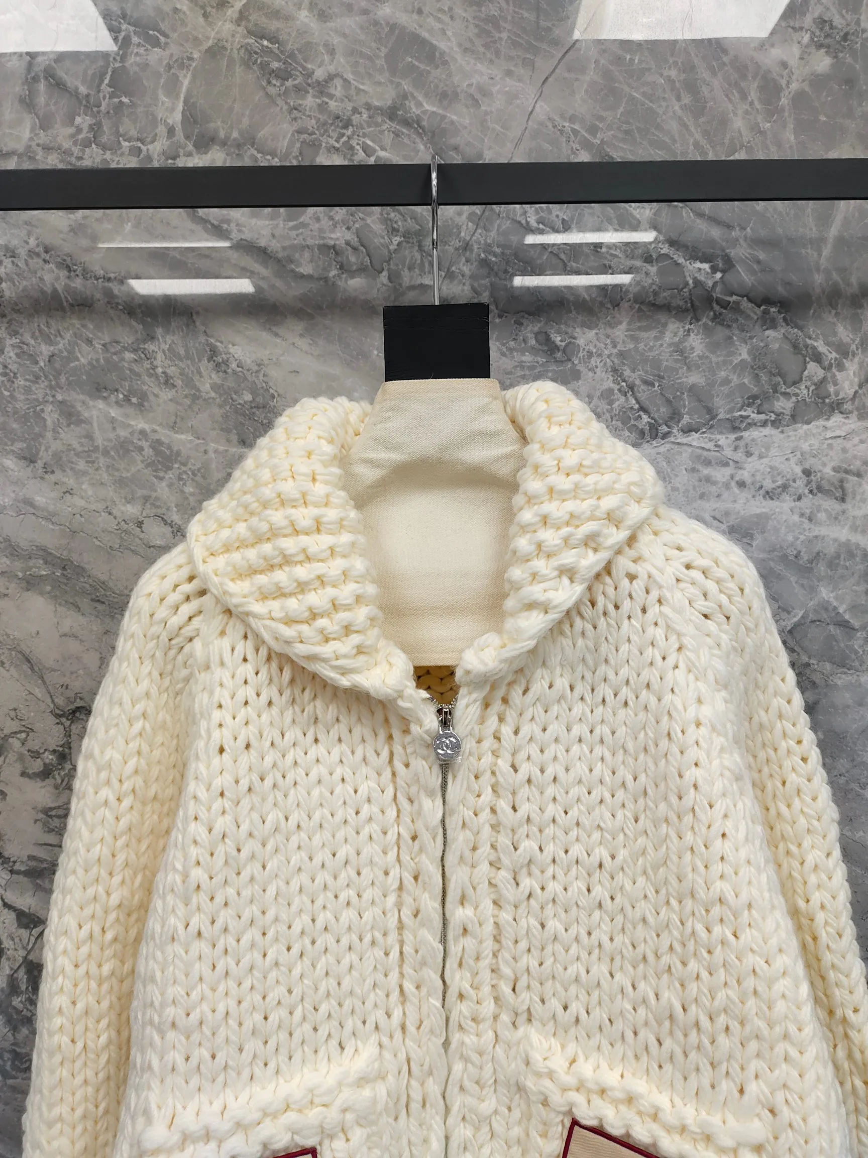 Women's Jumpers And Sweaters CHANEL 18211761