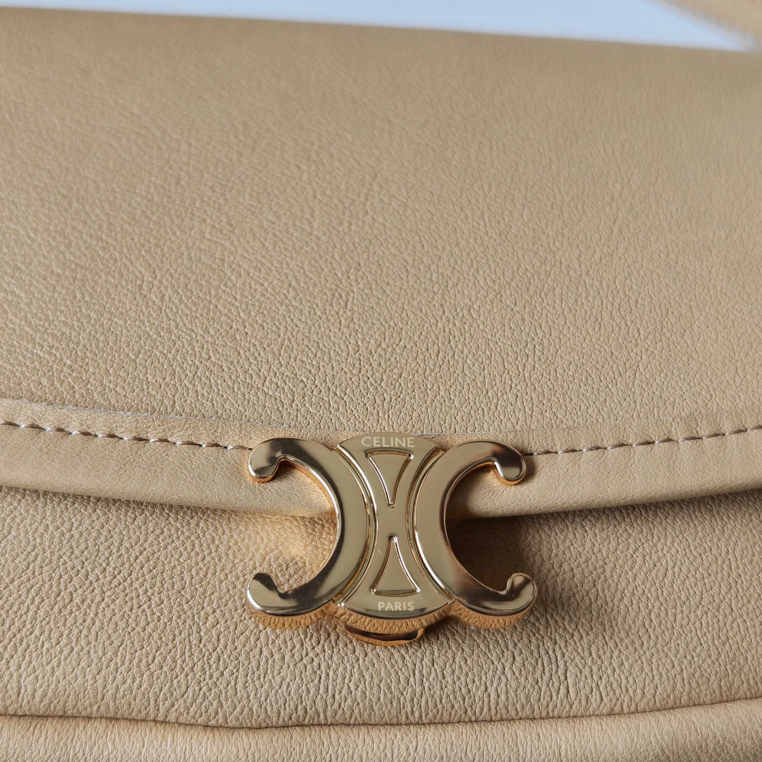 Women's Classic Handbags CELINE 16869088