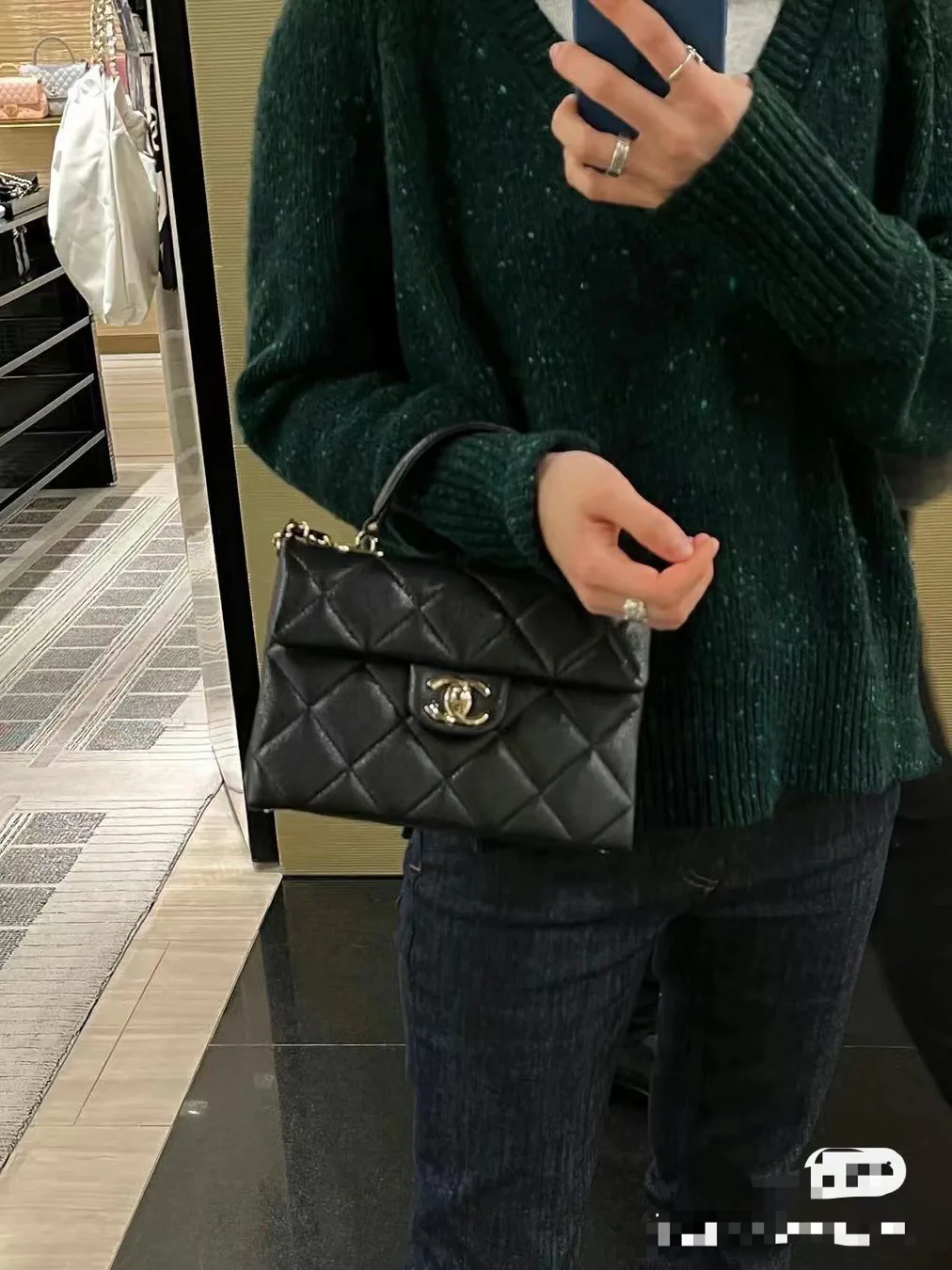 Women's Classic Handbags CHANEL 18065958