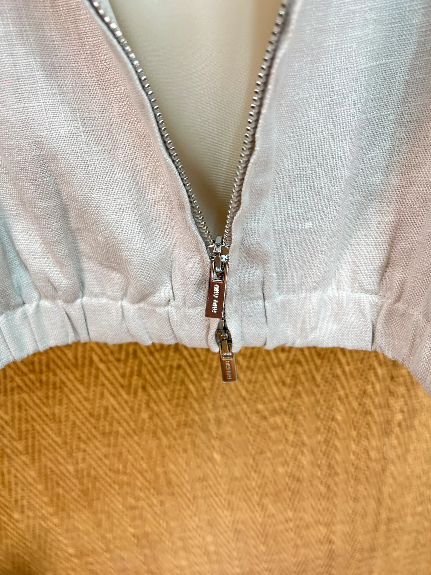 Women's Jackets And Down Jackets MIU MIU 18324222