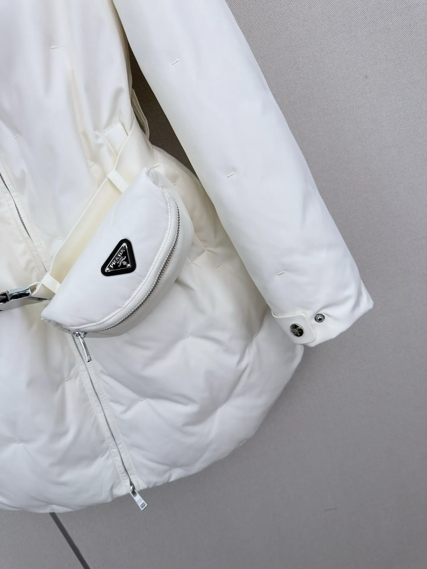 Women's Jackets And Down Jackets PRADA 18226284