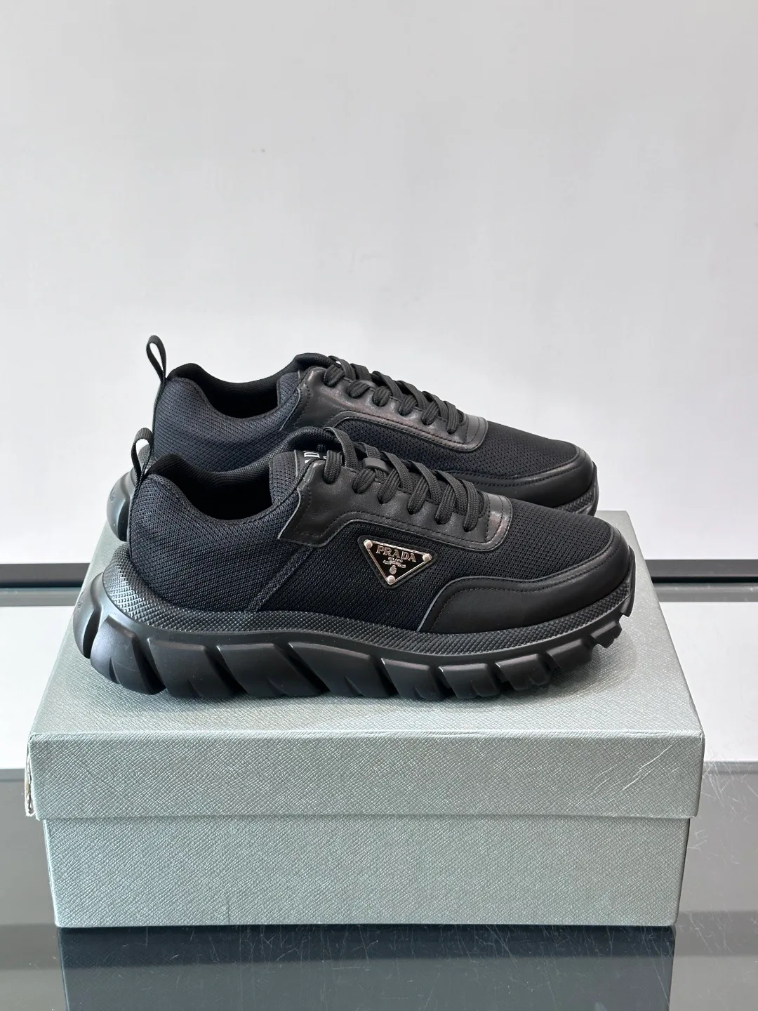 Men's Sneakers PRADA 17354134