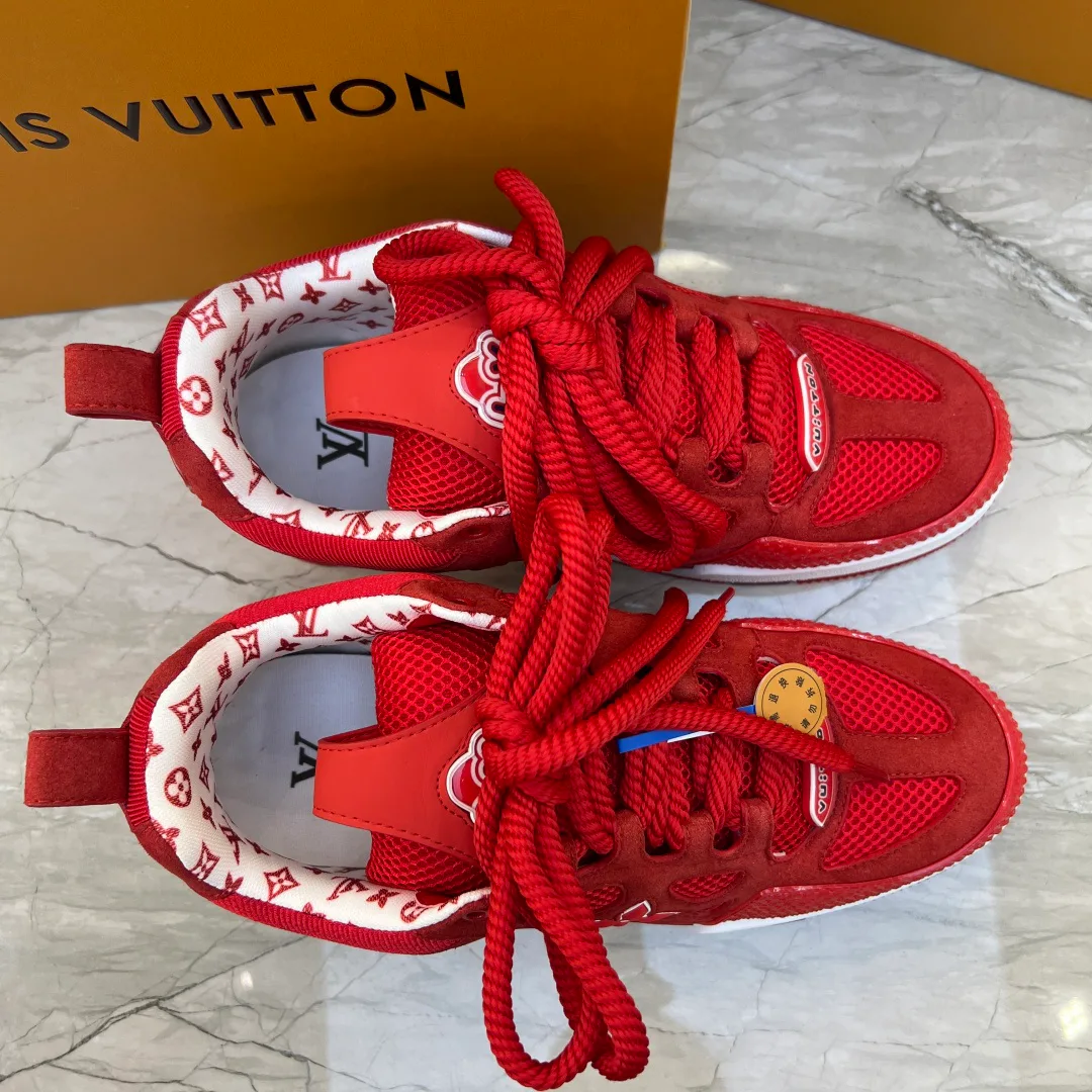 Men's Sneakers LOUIS VUITTON 17414573
