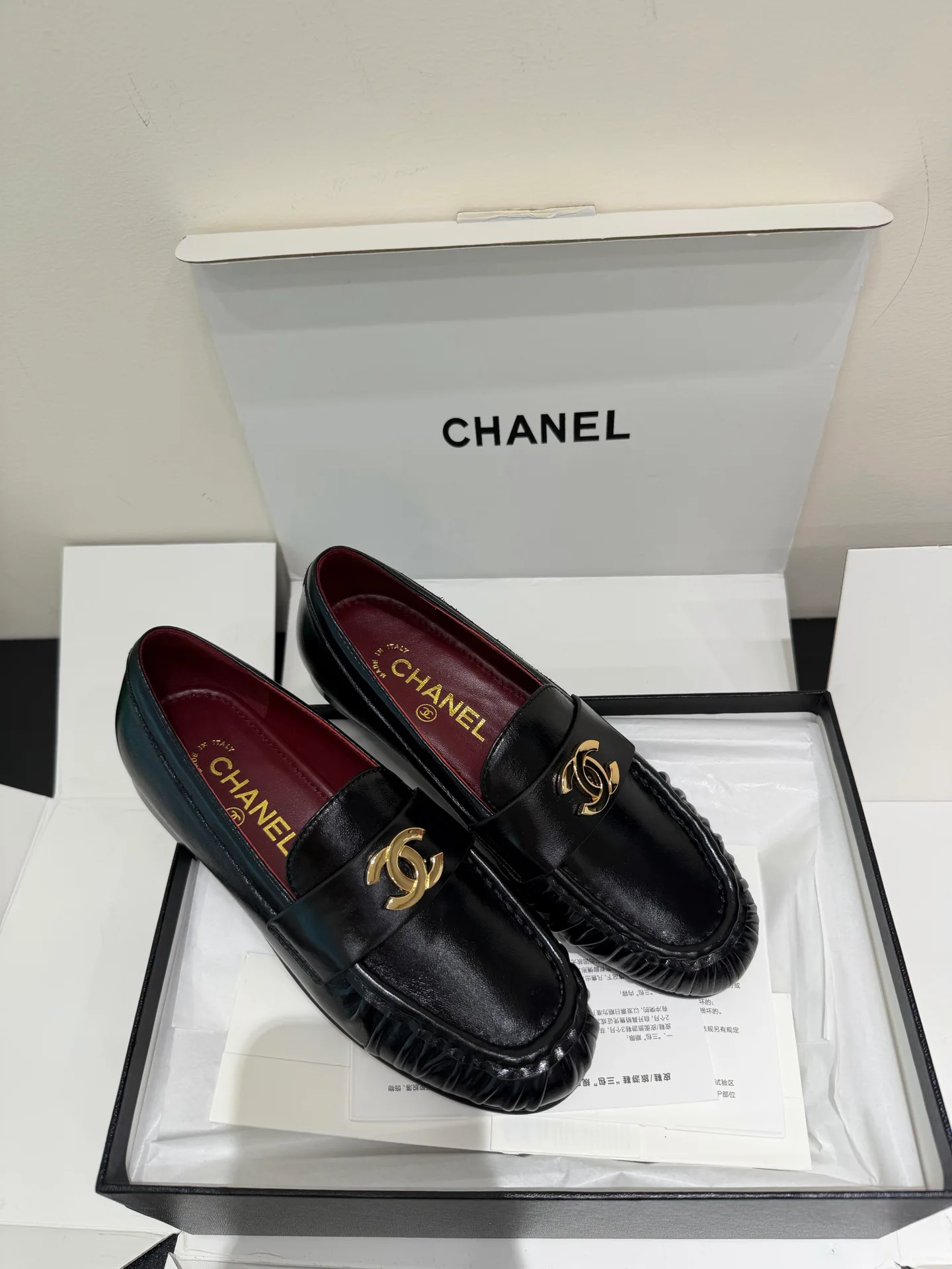 Women's Loafers And Moccasins CHANEL 17956598