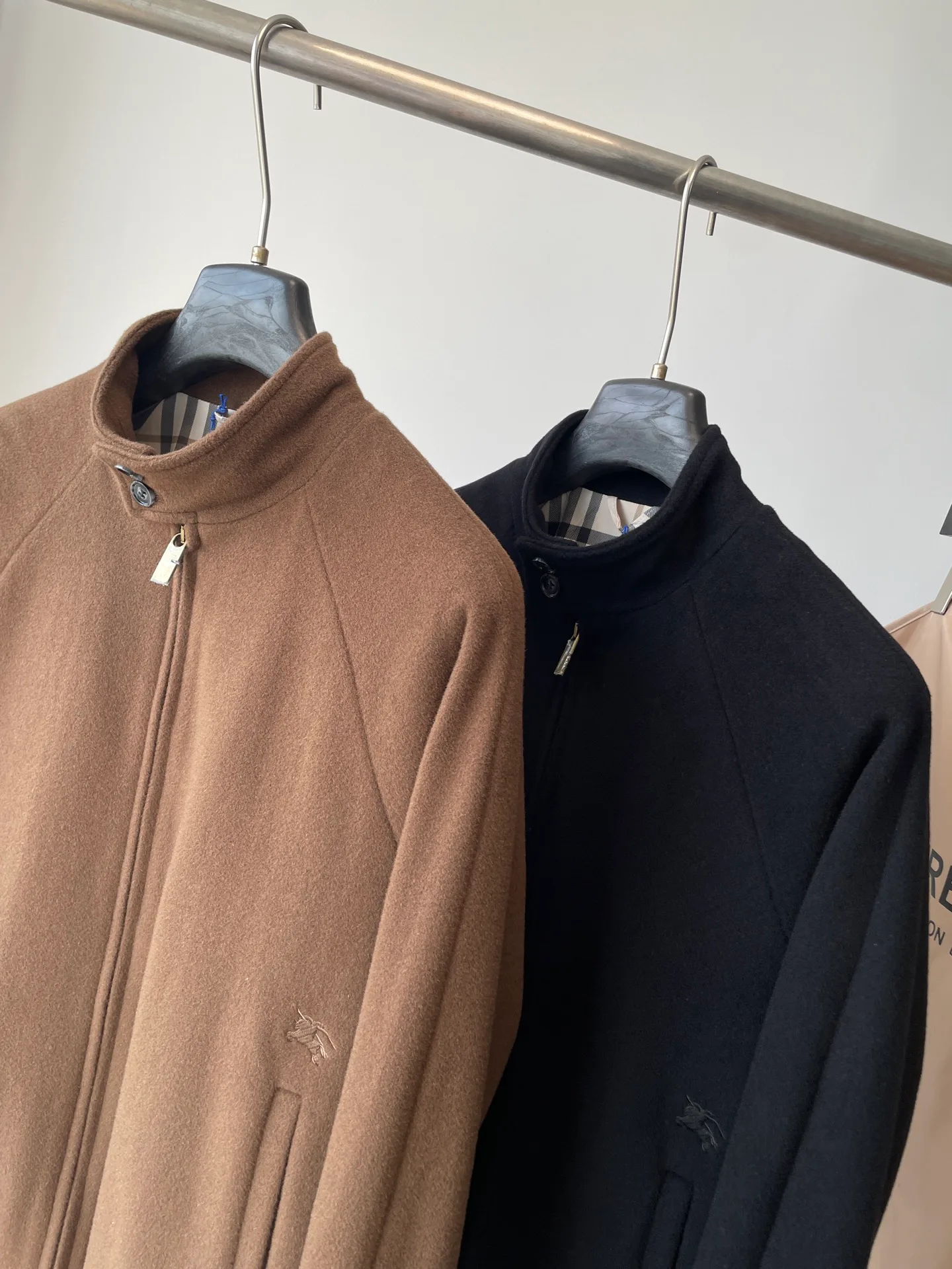 Men's Jackets And Down Jackets BURBERRY 18499539