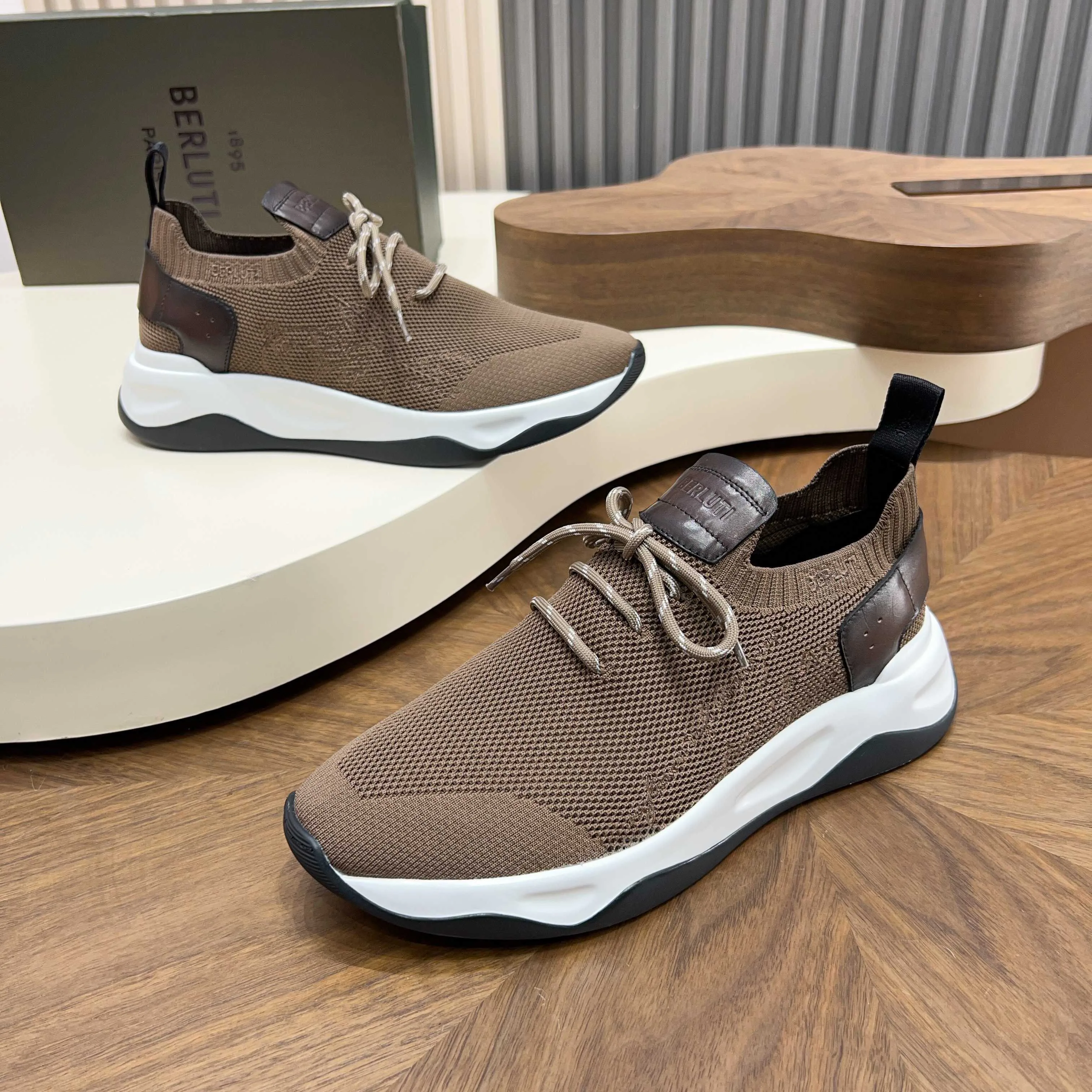 Men's Sneakers BERLUTI 18453082