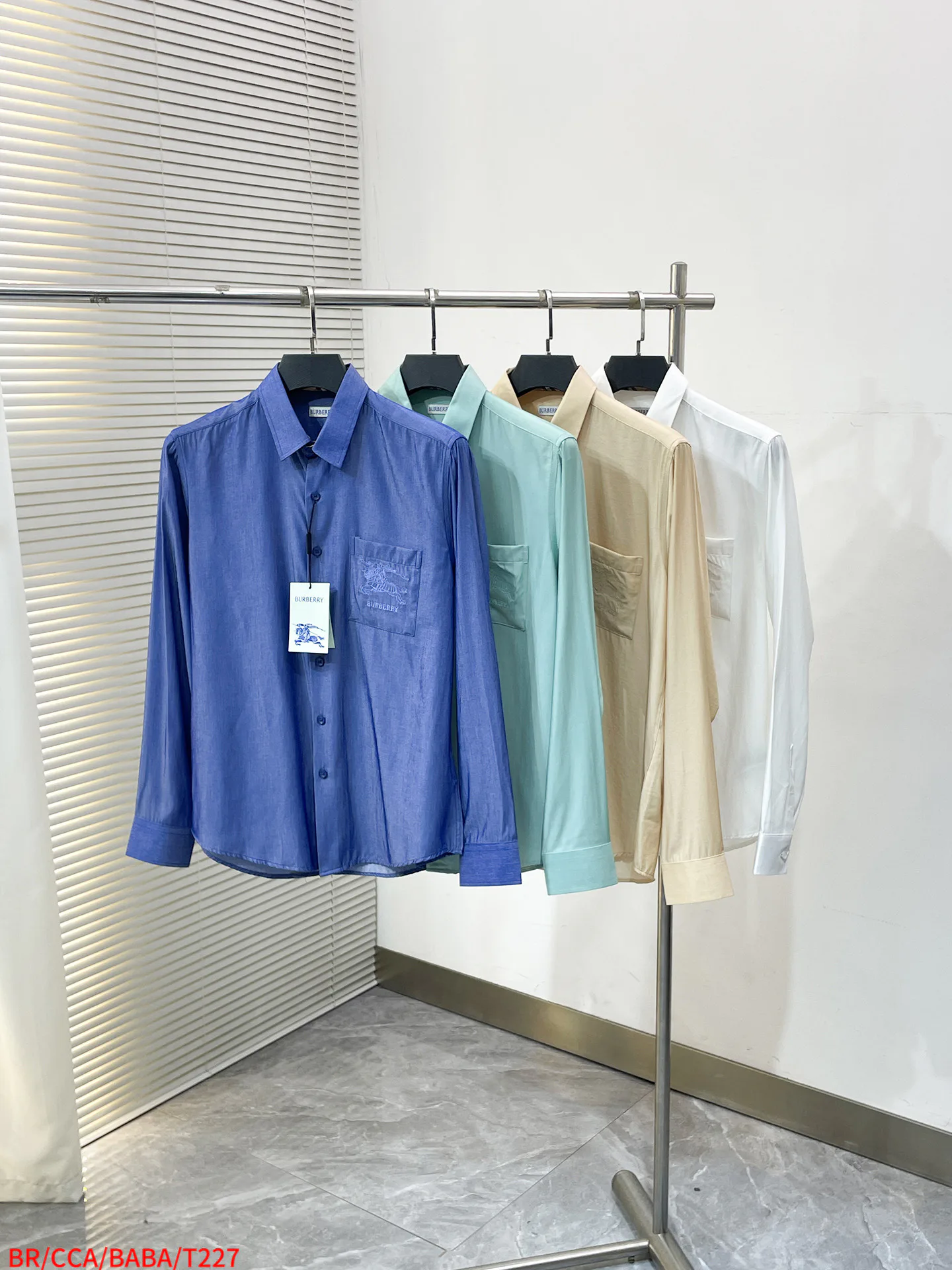Men's Shirts BURBERRY 17685292