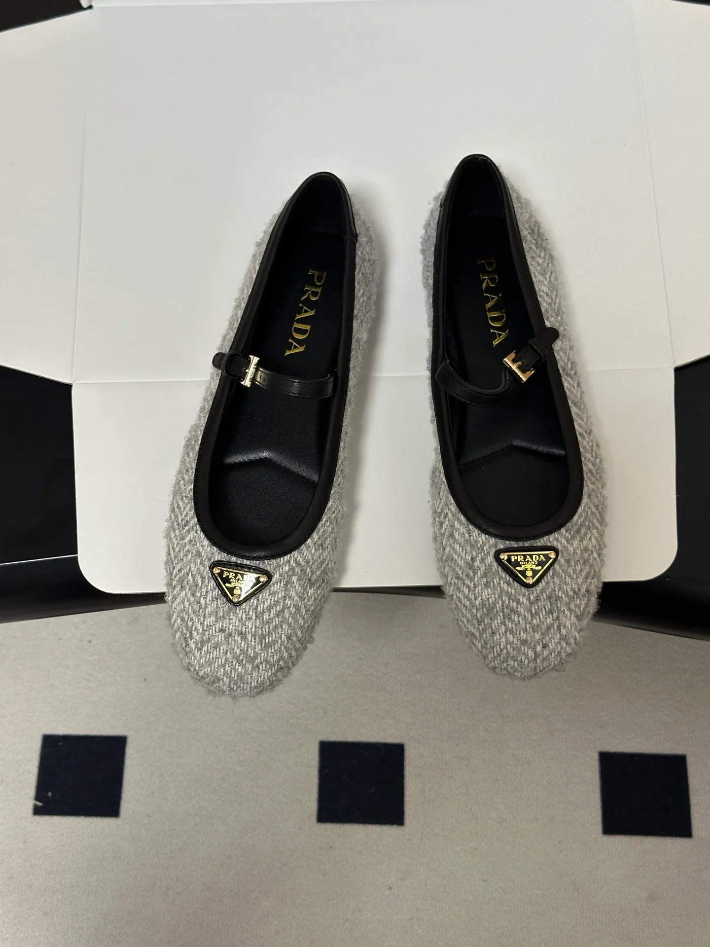 Women's Ballet Flats PRADA 18492582