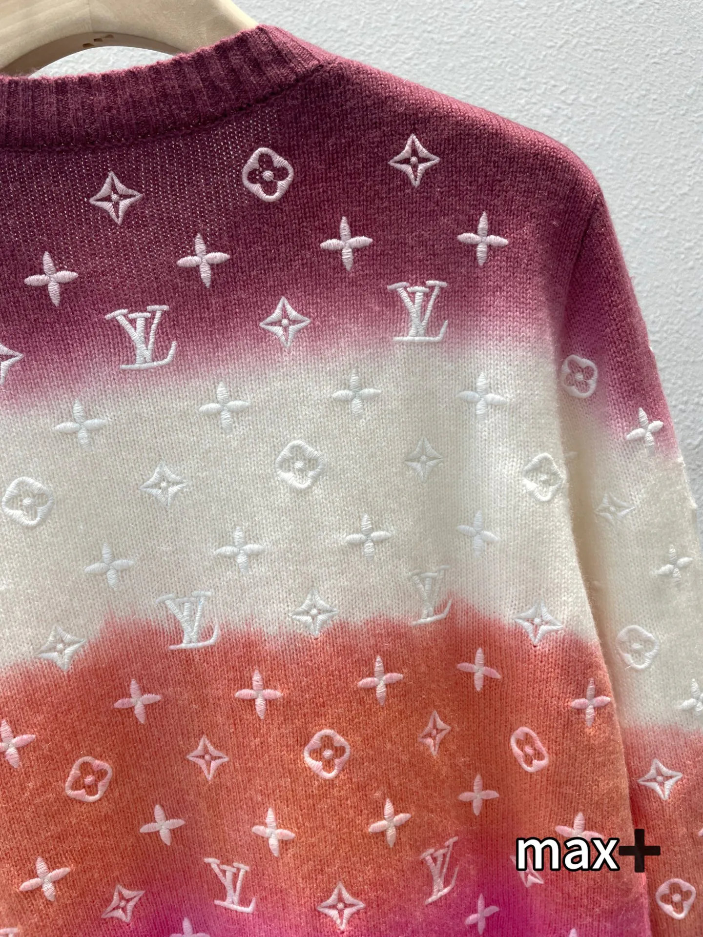 Women's Jumpers And Sweaters LOUIS VUITTON 18106557