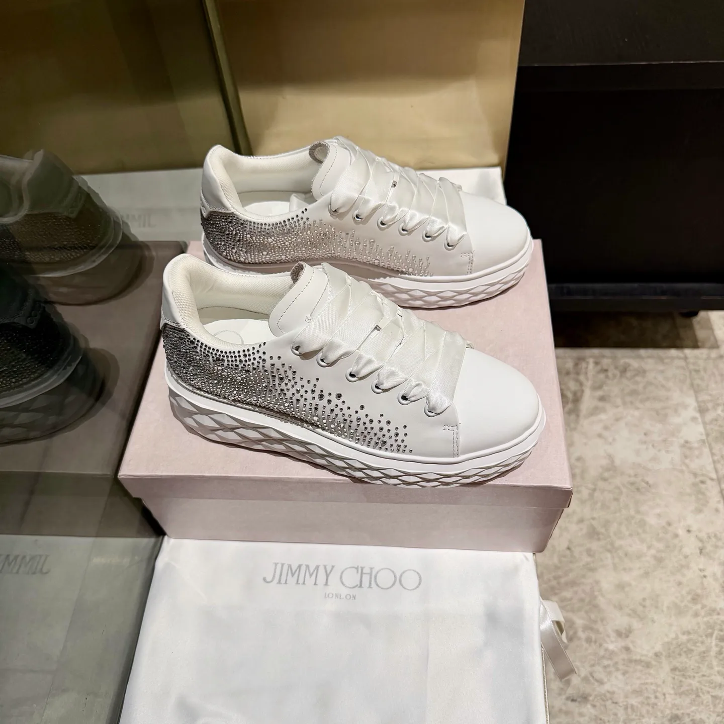 Women's Sneakers JIMMY CHOO 18104589