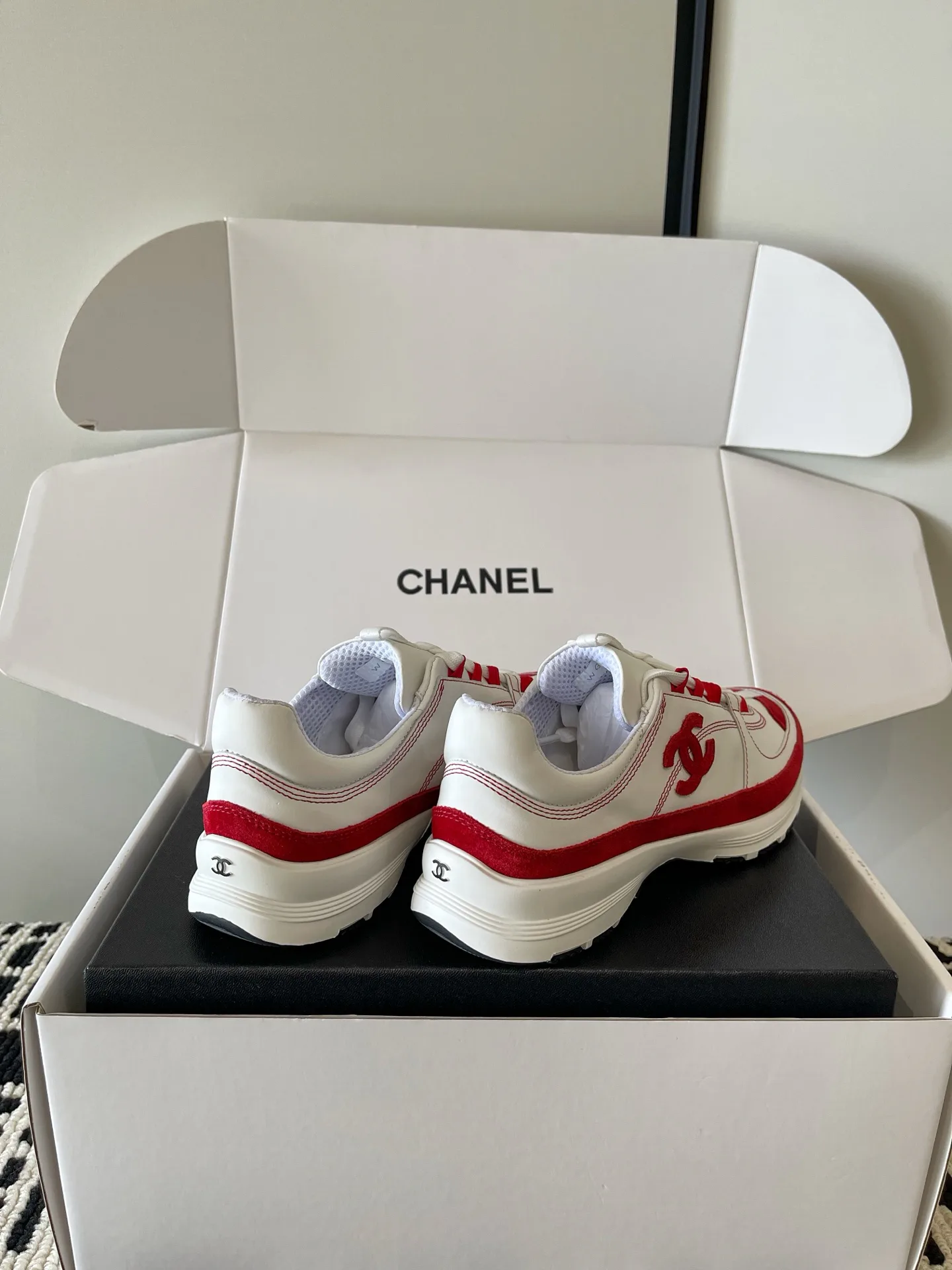Women's Sneakers CHANEL 18283700