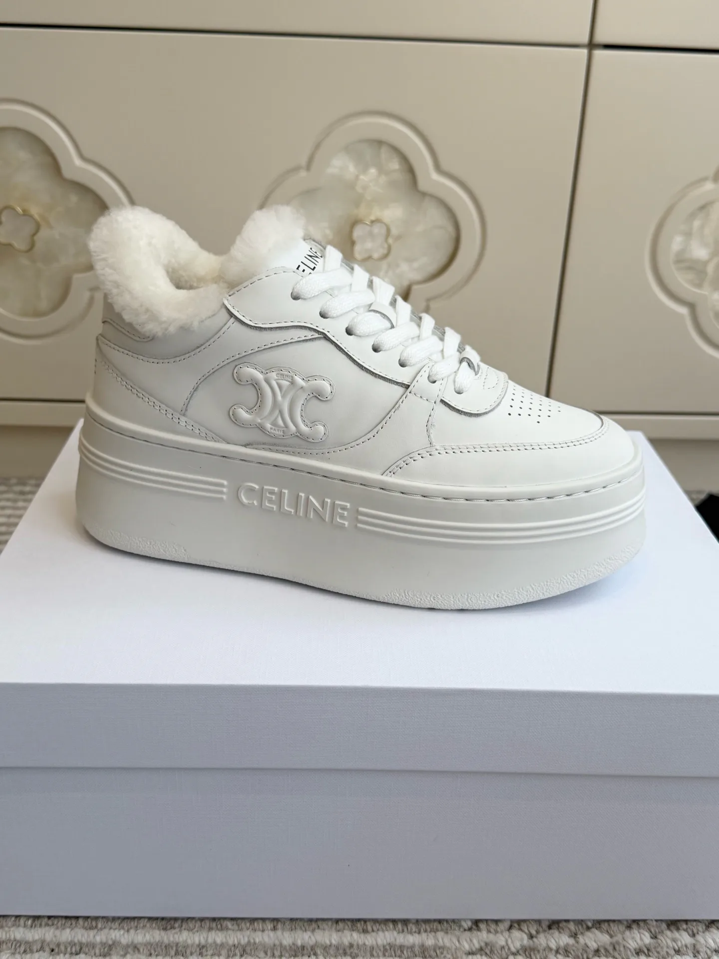 Women's Sneakers CELINE 18511658